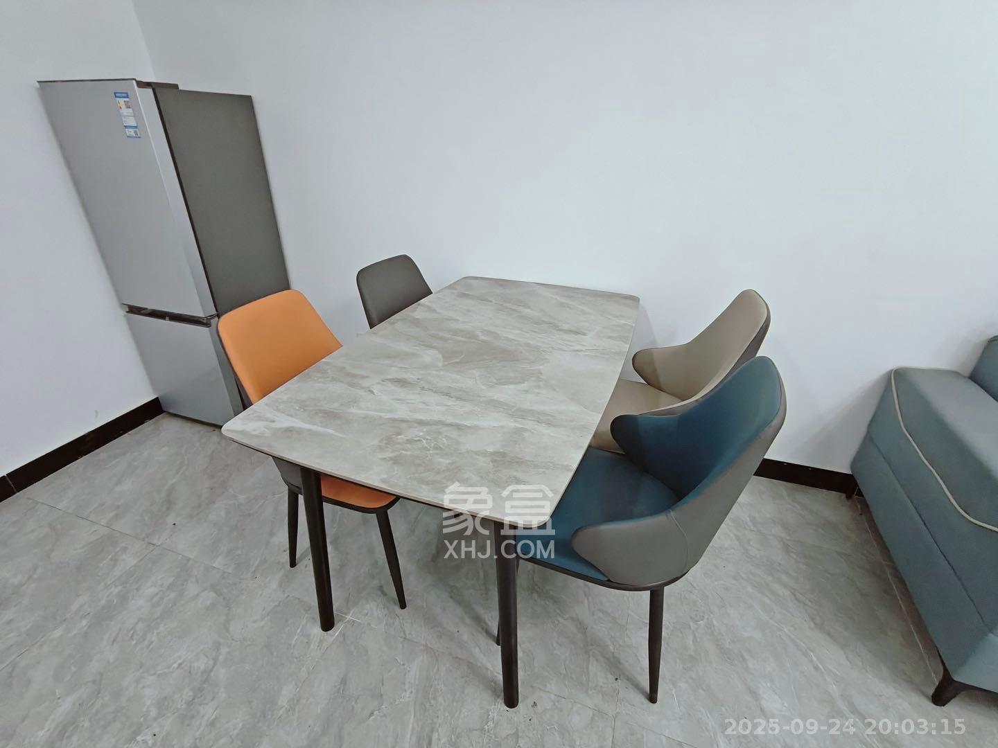 金桂小区二期  1室0厅0卫    2200.0元/月室内图