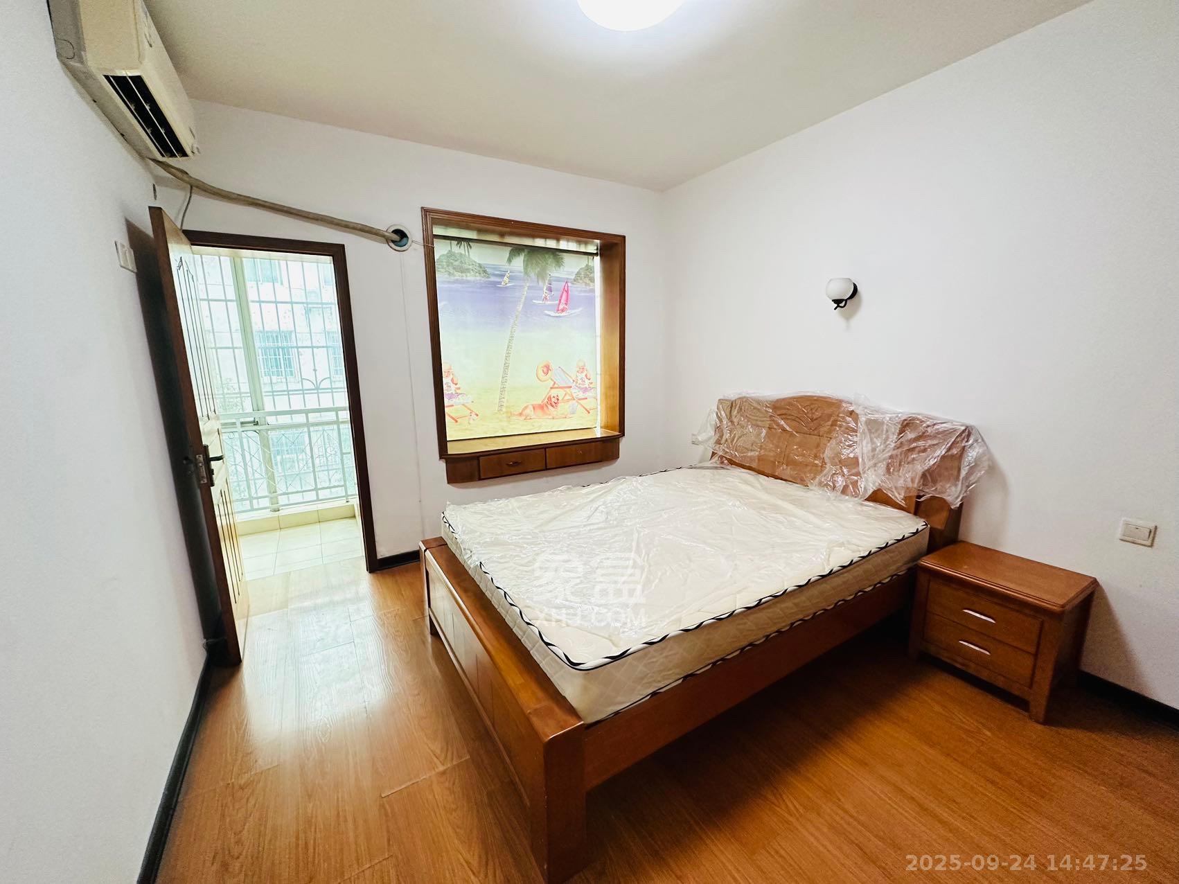 中南汽车世界 3室2厅1卫 1200.0元/月 中南汽车世界 3室2厅1卫 1200.0元/月室内图