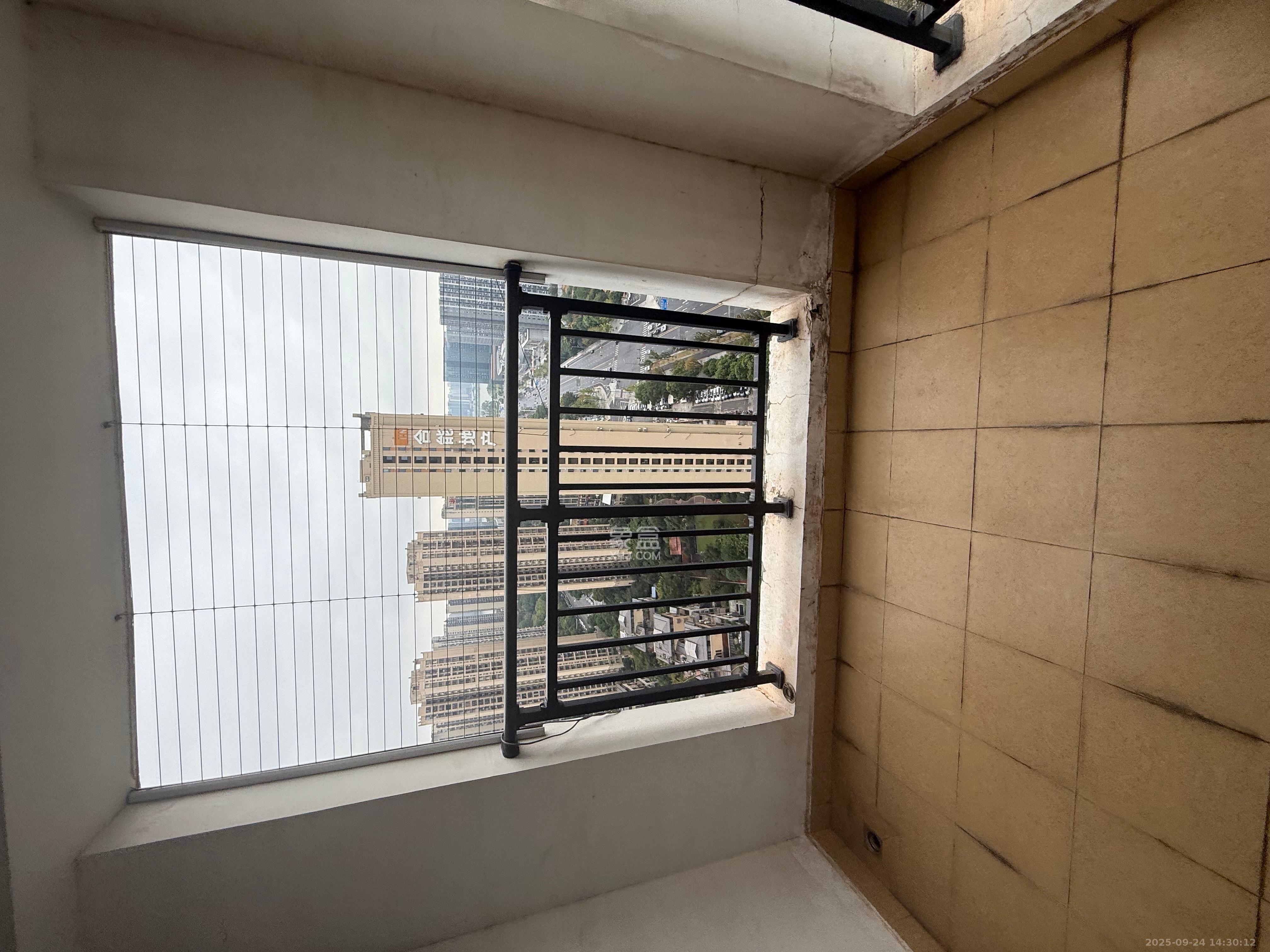 万科白鹭郡  1室1厅1卫    1200.0元/月室内图