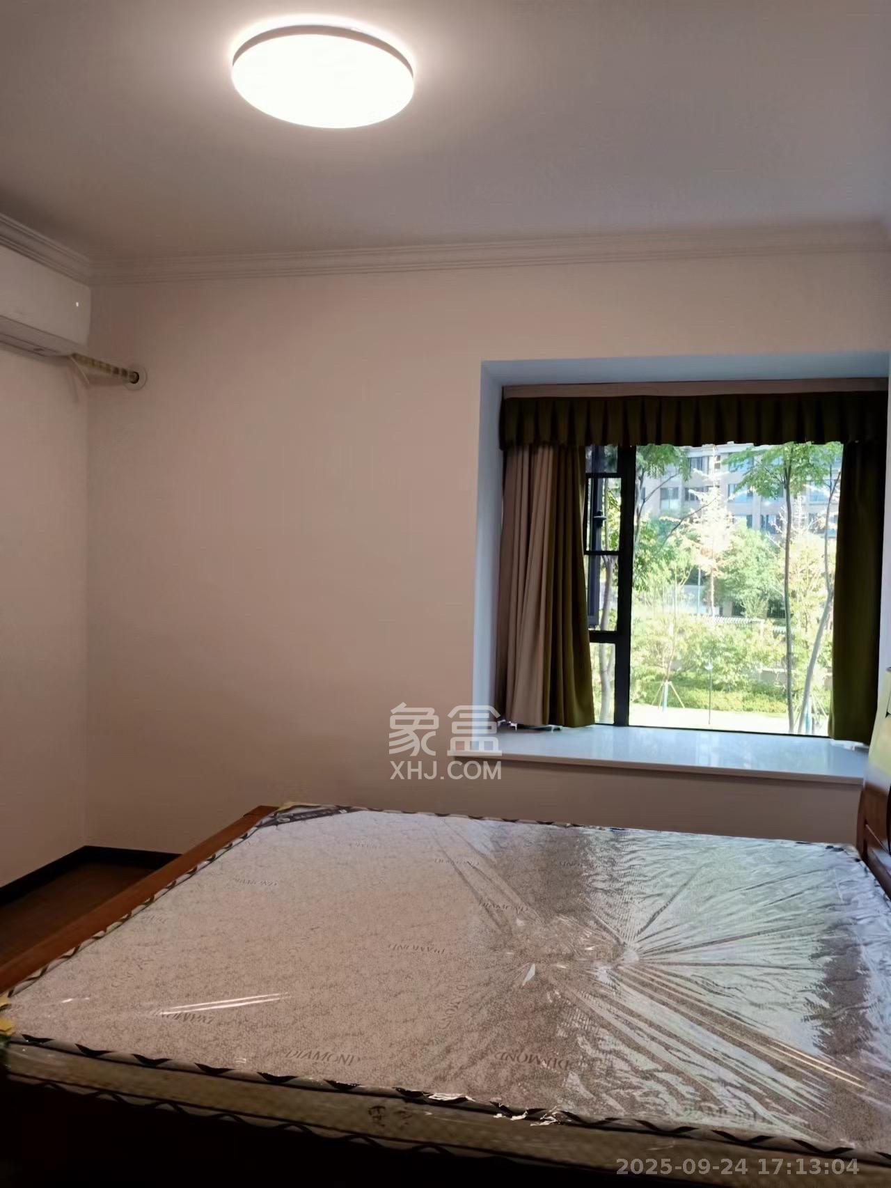 中建悦和城  3室2厅2卫   2600.00元/月室内图