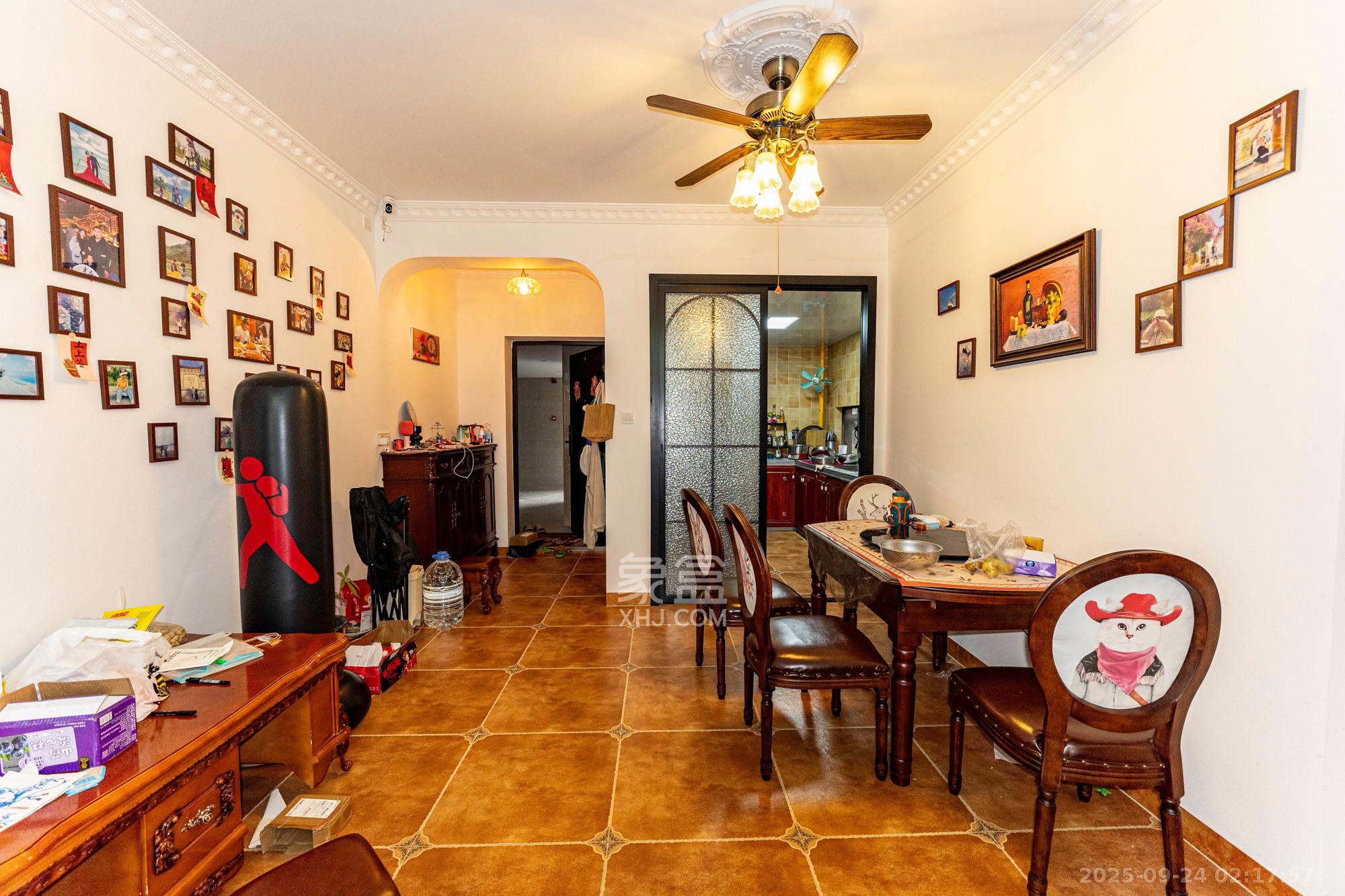 和顺府  4室2厅2卫    128.0万 和顺府  4室2厅2卫    128.0万客厅