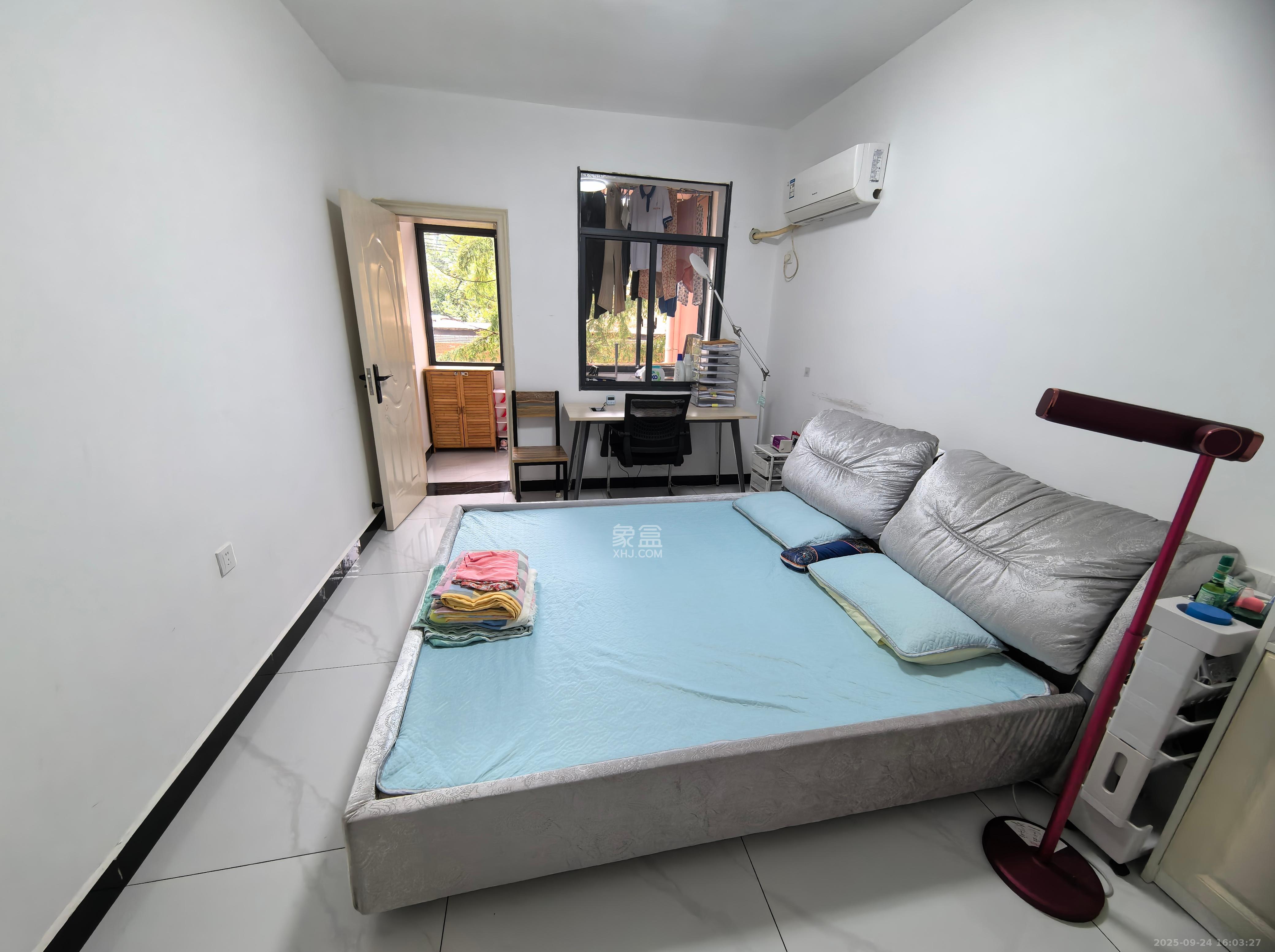 望月湖小区六片(湖中社区六片小区) 2室1厅1卫 2400.0元/月 望月湖小区六片(湖中社区六片小区) 2室1厅1卫 2400.0元/月室内图