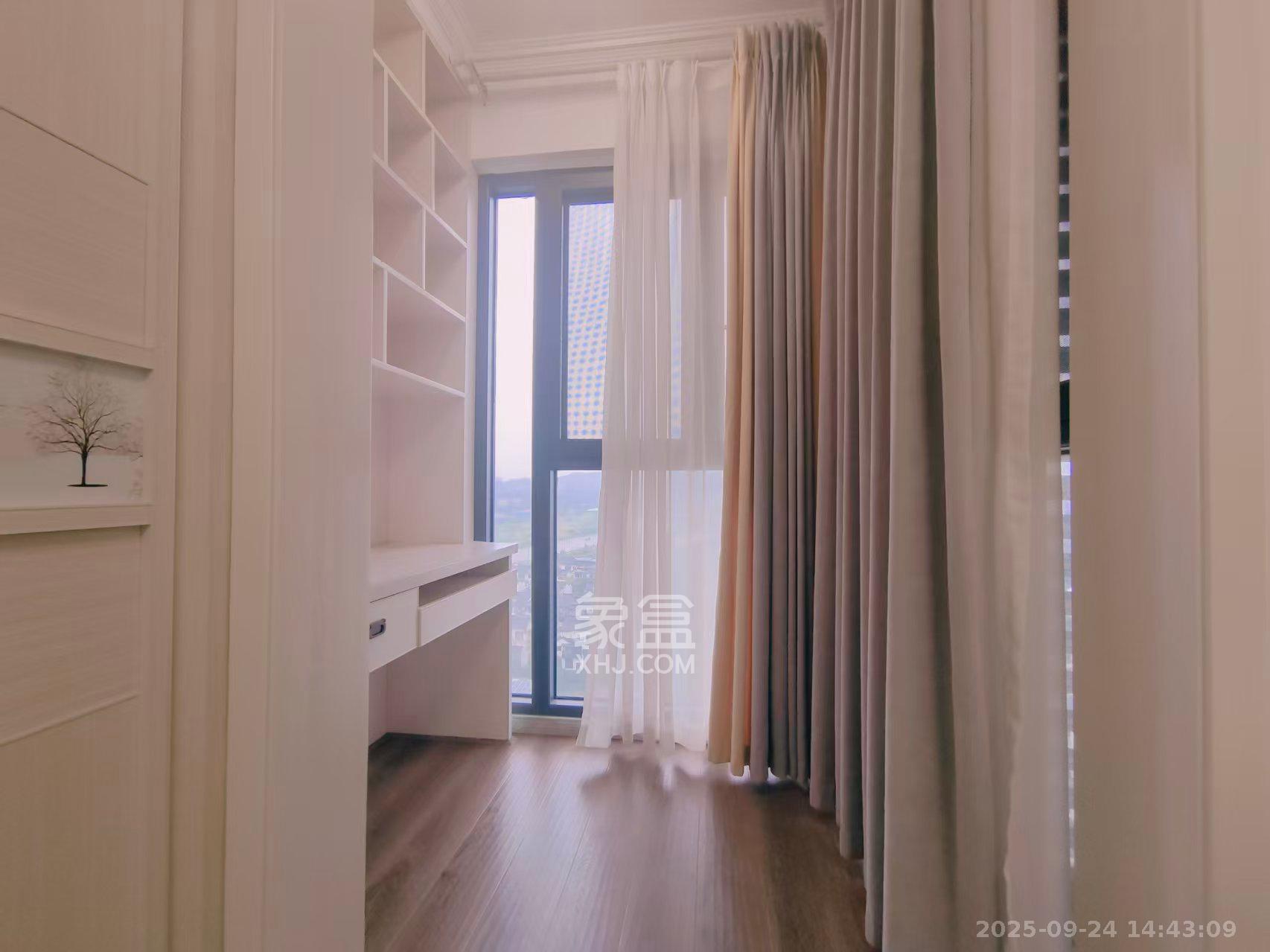 中国铁建洋湖苑 2室2厅2卫 2000.0元/月 中国铁建洋湖苑 2室2厅2卫 2000.0元/月室内图