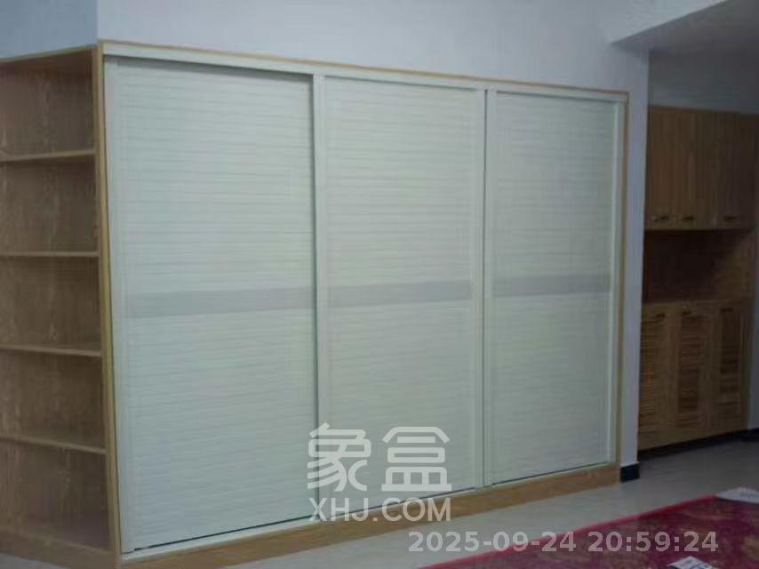 奥克斯广场 1室1厅1卫 1800.0元/月 奥克斯广场 1室1厅1卫 1800.0元/月室内图