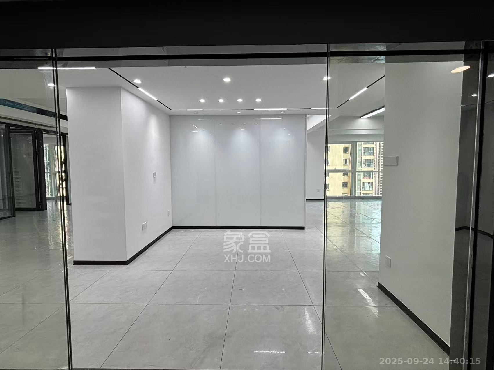 中建嘉和城  1室0厅0卫   9200.00元/月
