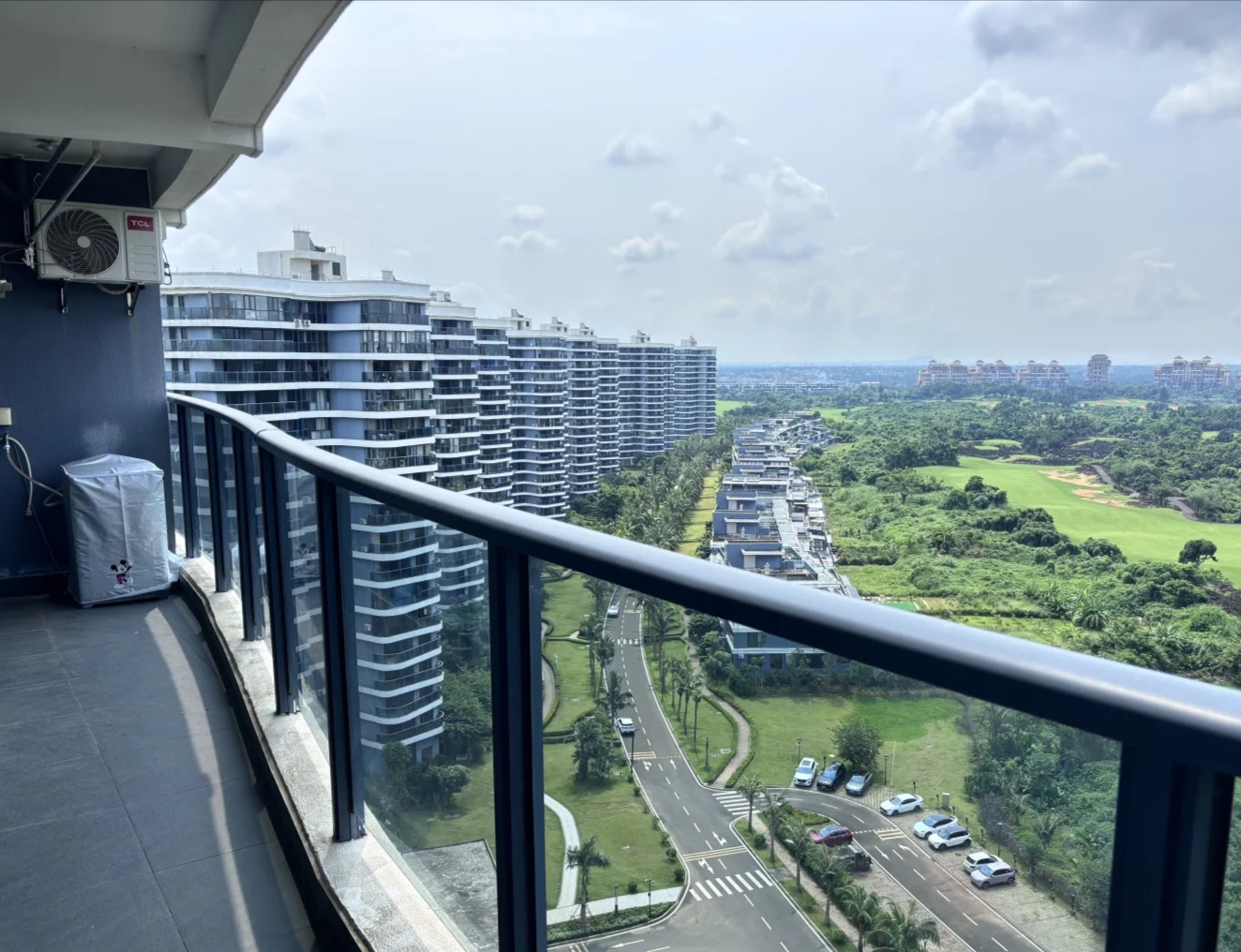 观澜湖九里 3室2厅2卫 2500.0元/月 观澜湖九里 3室2厅2卫 2500.0元/月室内图