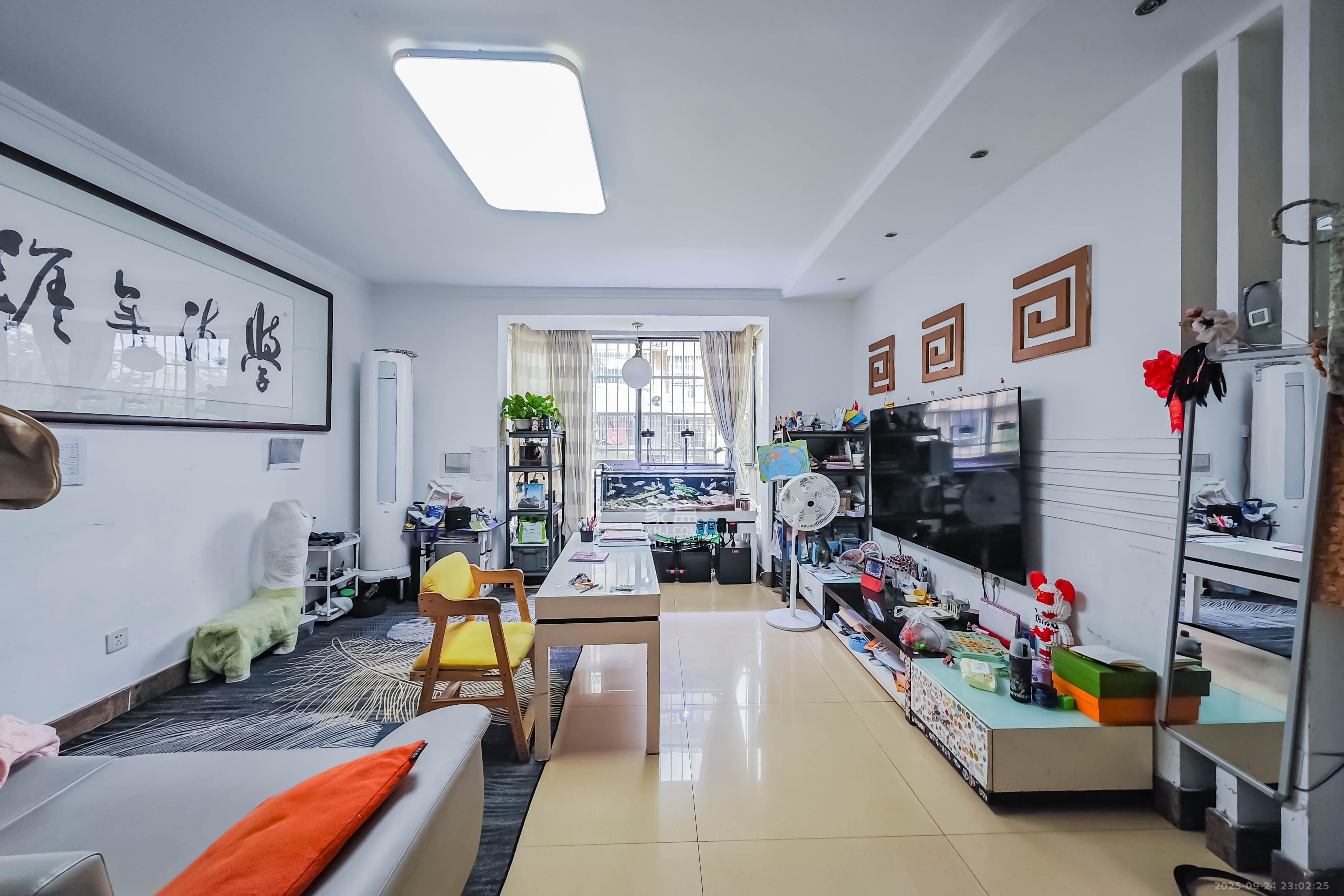 新星小区  2室2厅1卫   70.00万