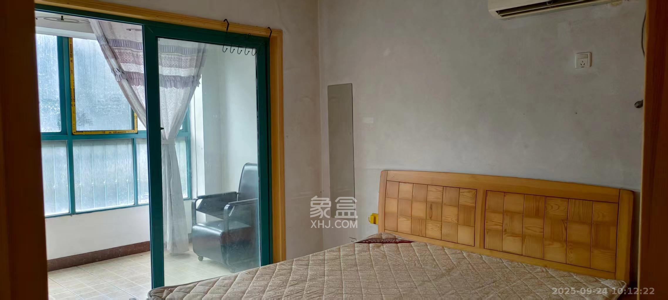 蝴蝶谷 3室2厅1卫 1600.0元/月 蝴蝶谷 3室2厅1卫 1600.0元/月室内图