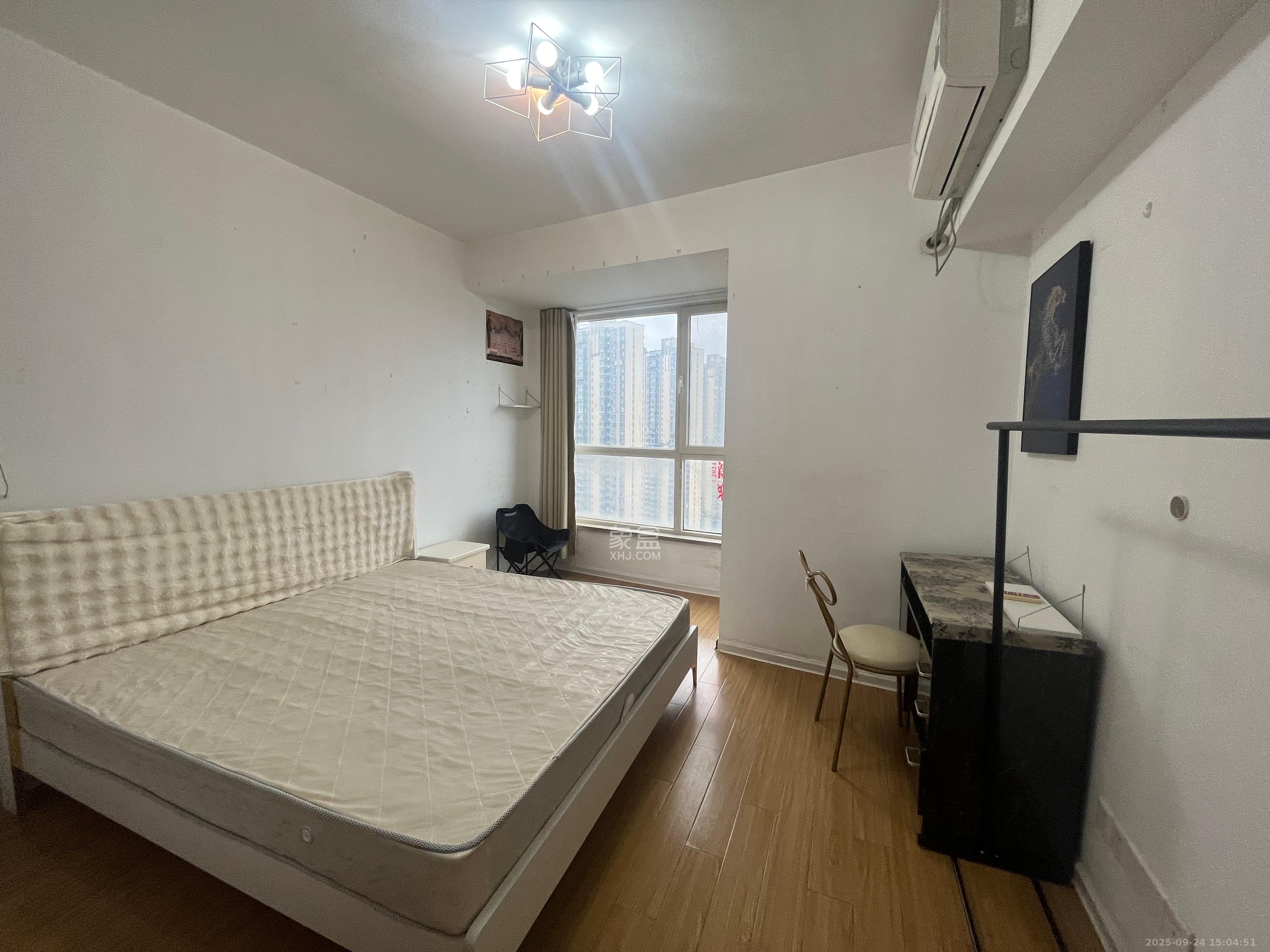 北辰三角洲E5区 1室1厅1卫 2000.0元/月 北辰三角洲E5区 1室1厅1卫 2000.0元/月室内图