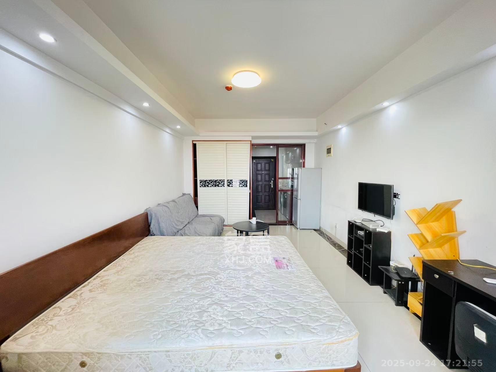 乾城(兴旺乾城) 1室1厅1卫 1300.0元/月 乾城(兴旺乾城) 1室1厅1卫 1300.0元/月室内图