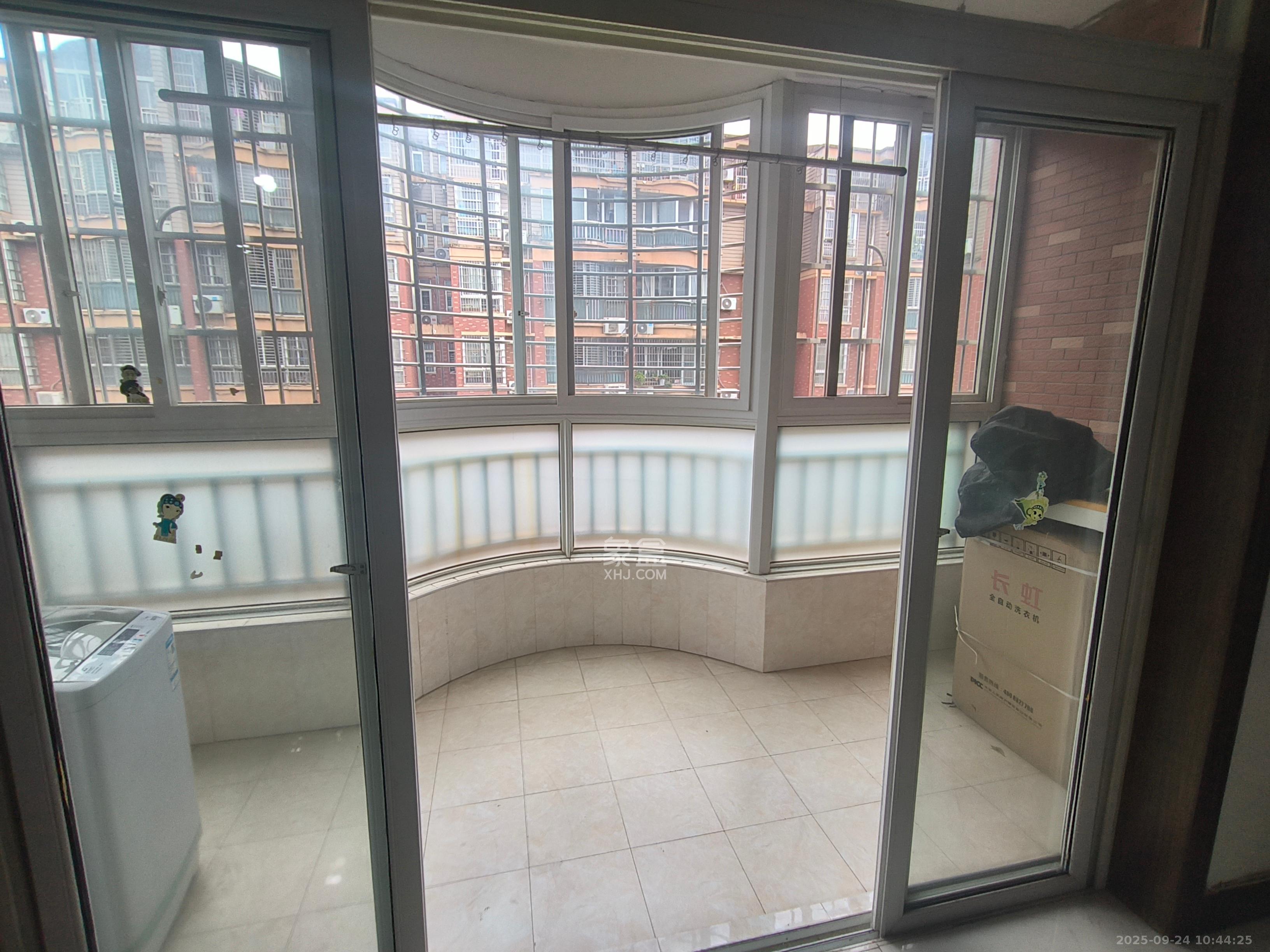 水木兰庭 3室1厅2卫 2300.0元/月 水木兰庭 3室1厅2卫 2300.0元/月室内图