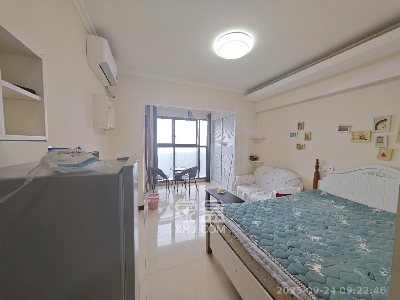 达美D6区  1室1厅1卫    1400.0元/月室内图1