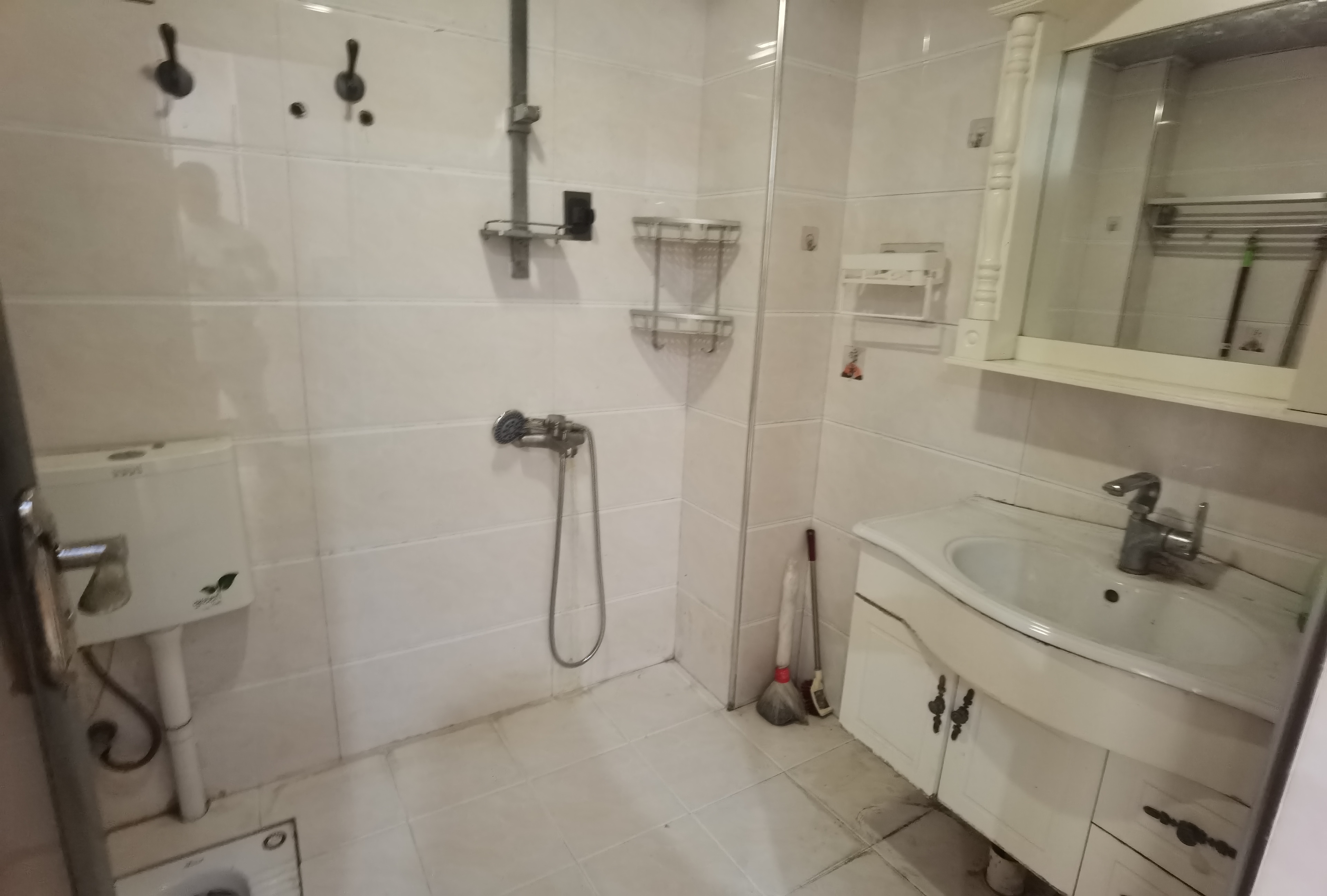 南珠苑 3室1厅2卫 60.8万 南珠苑 3室1厅2卫 60.8万室内图