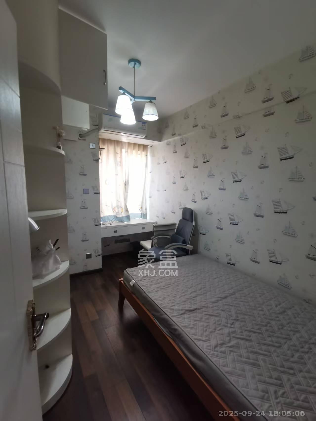 长城雅苑 3室2厅2卫 2600.0元/月 长城雅苑 3室2厅2卫 2600.0元/月室内图