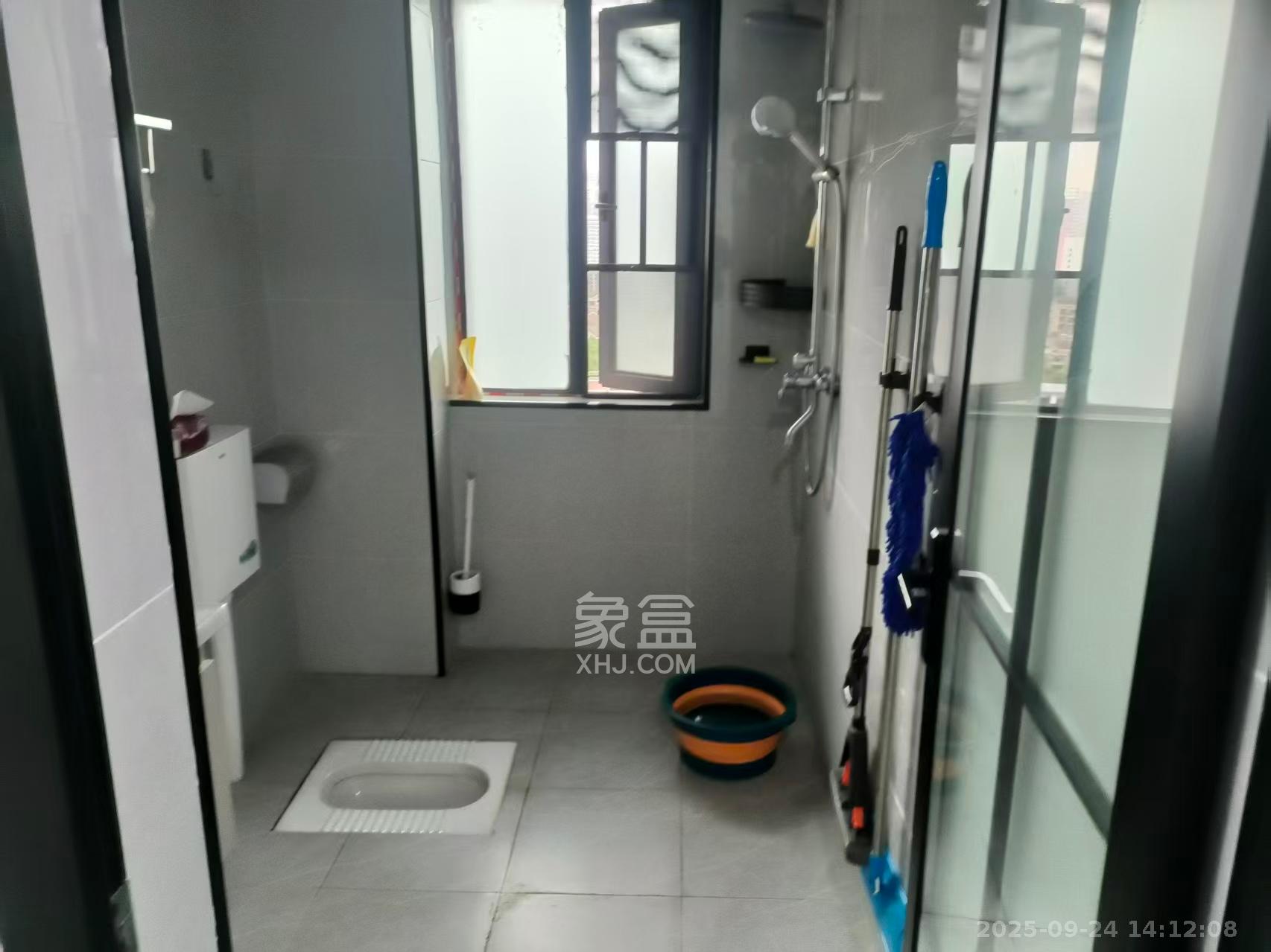 中扬国际 3室2厅1卫 3000.0元/月 中扬国际 3室2厅1卫 3000.0元/月室内图