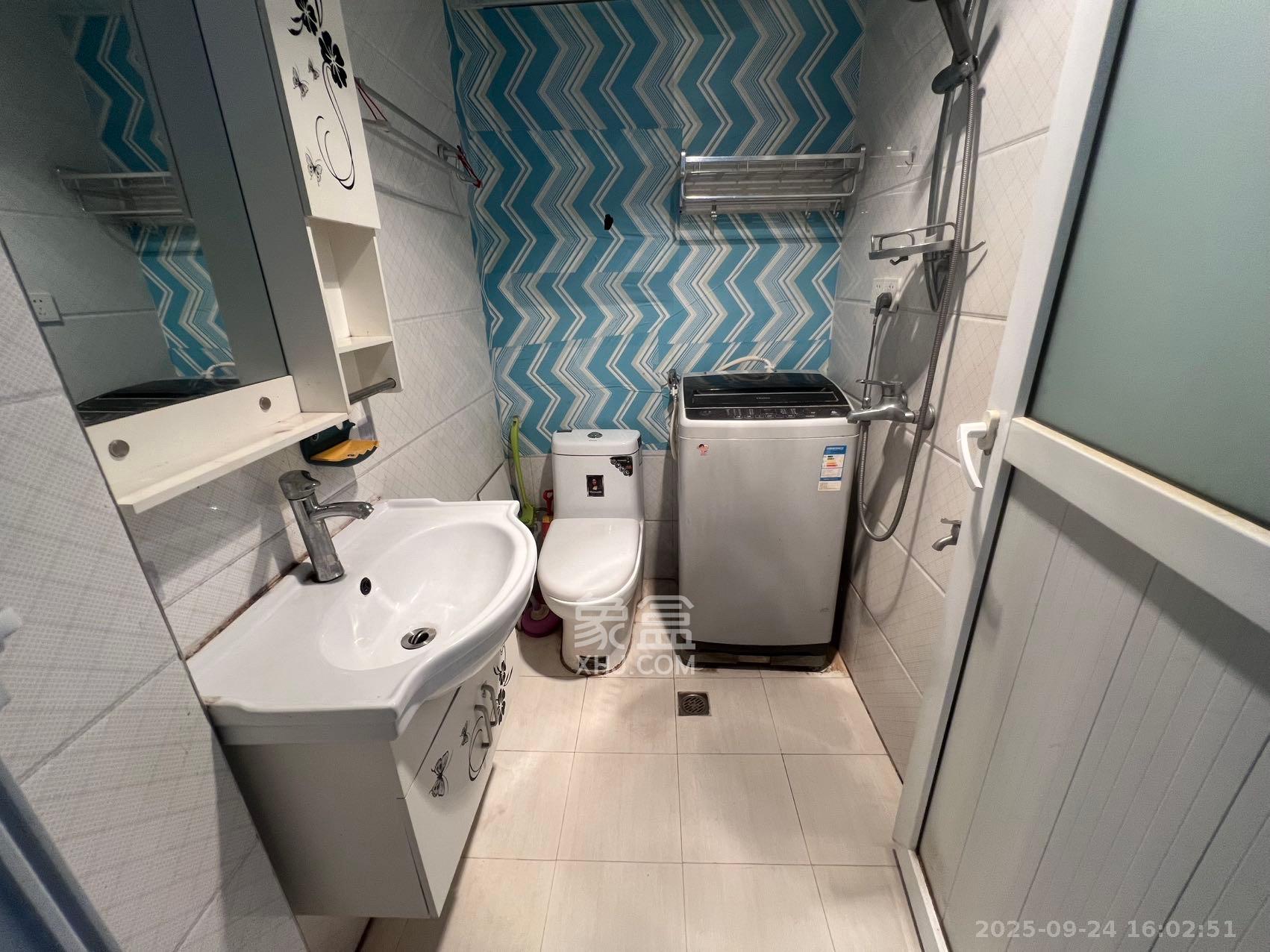 鸥波港湾 1室1厅1卫 1500.0元/月 鸥波港湾 1室1厅1卫 1500.0元/月室内图