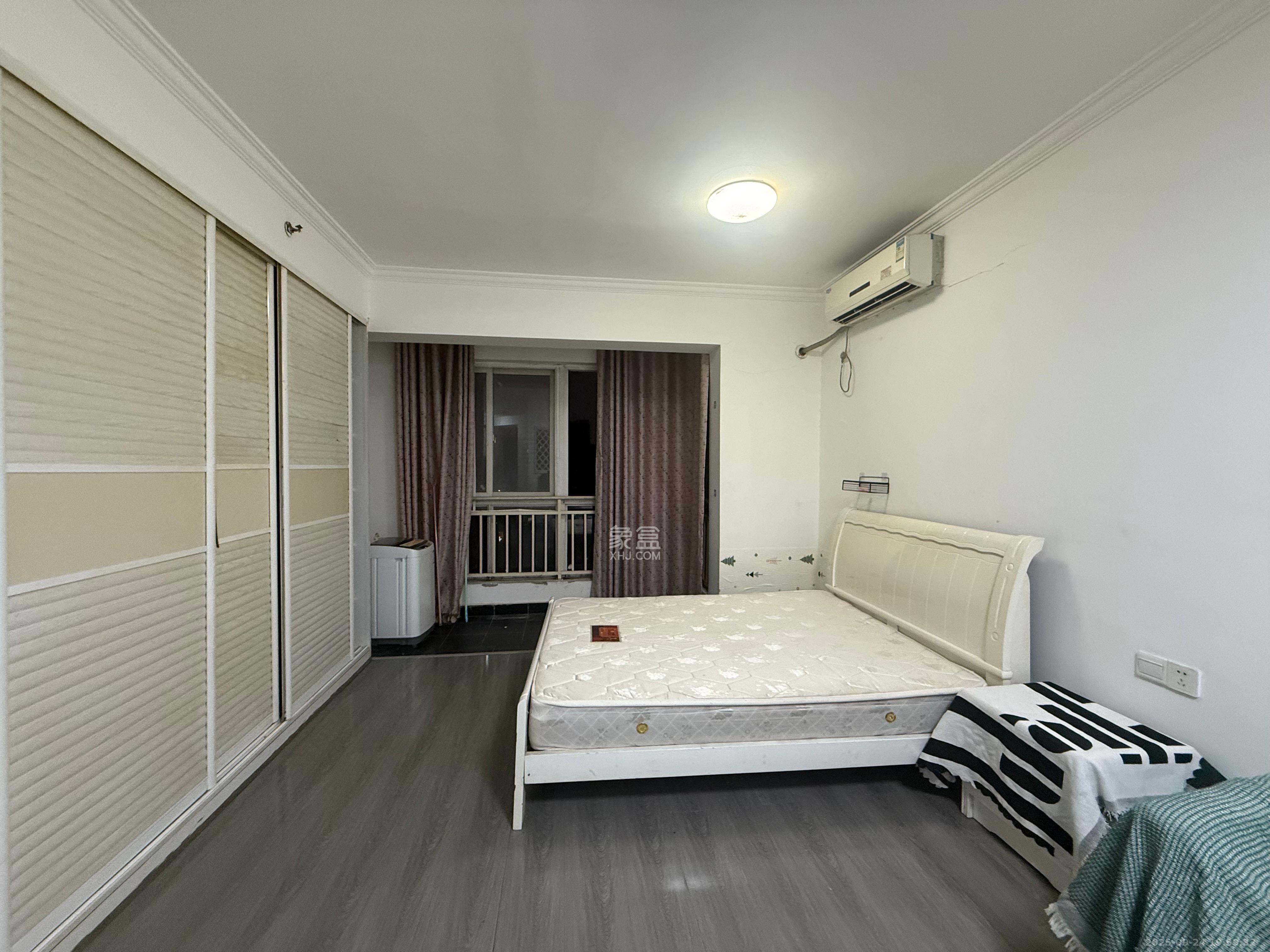 时代星城 1室1厅1卫 950.0元/月 时代星城 1室1厅1卫 950.0元/月室内图