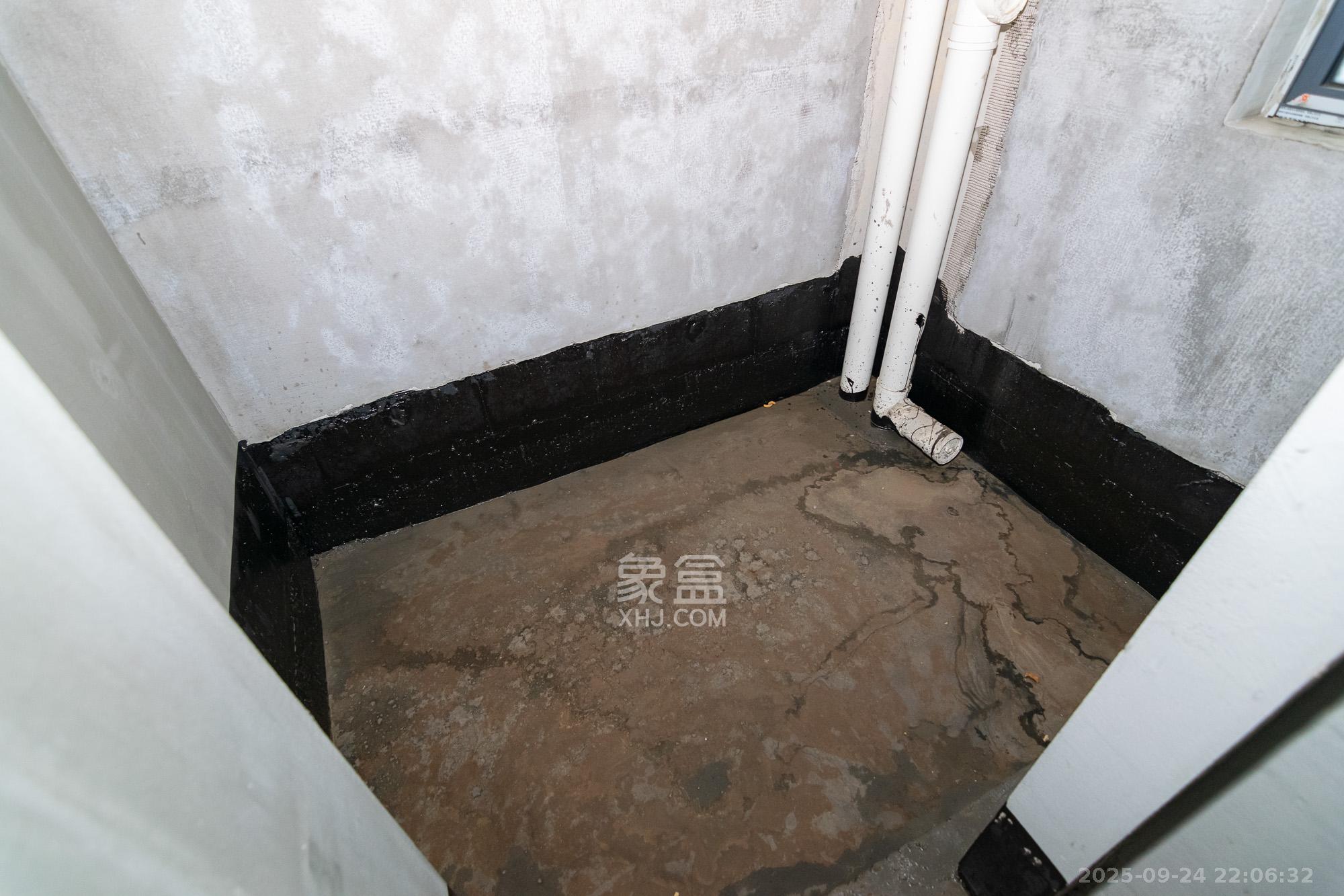 澳海谷山府  3室2厅2卫    78.0万卫生间