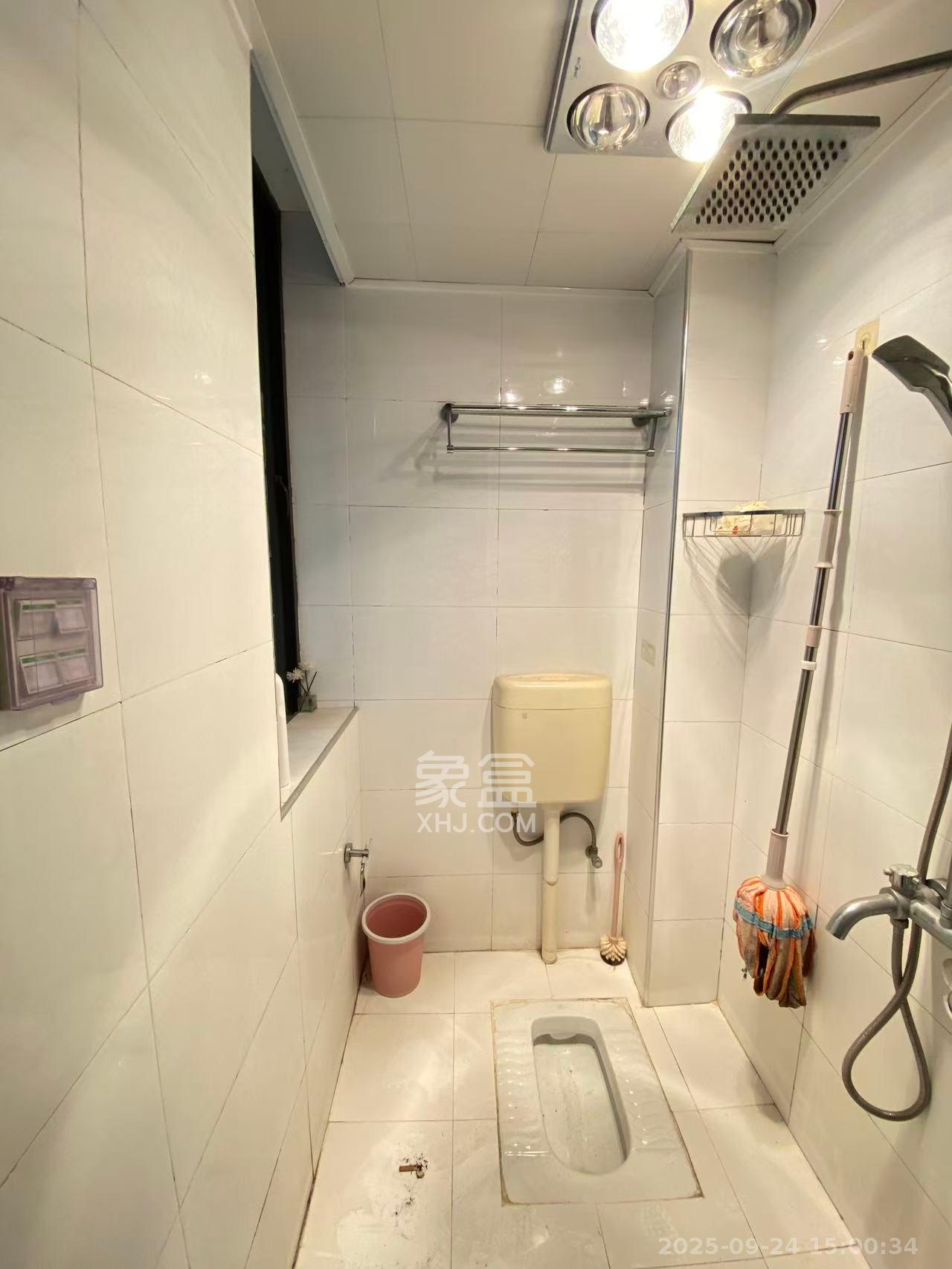 中江佳境天成  1室1厅1卫    1200.0元/月室内图