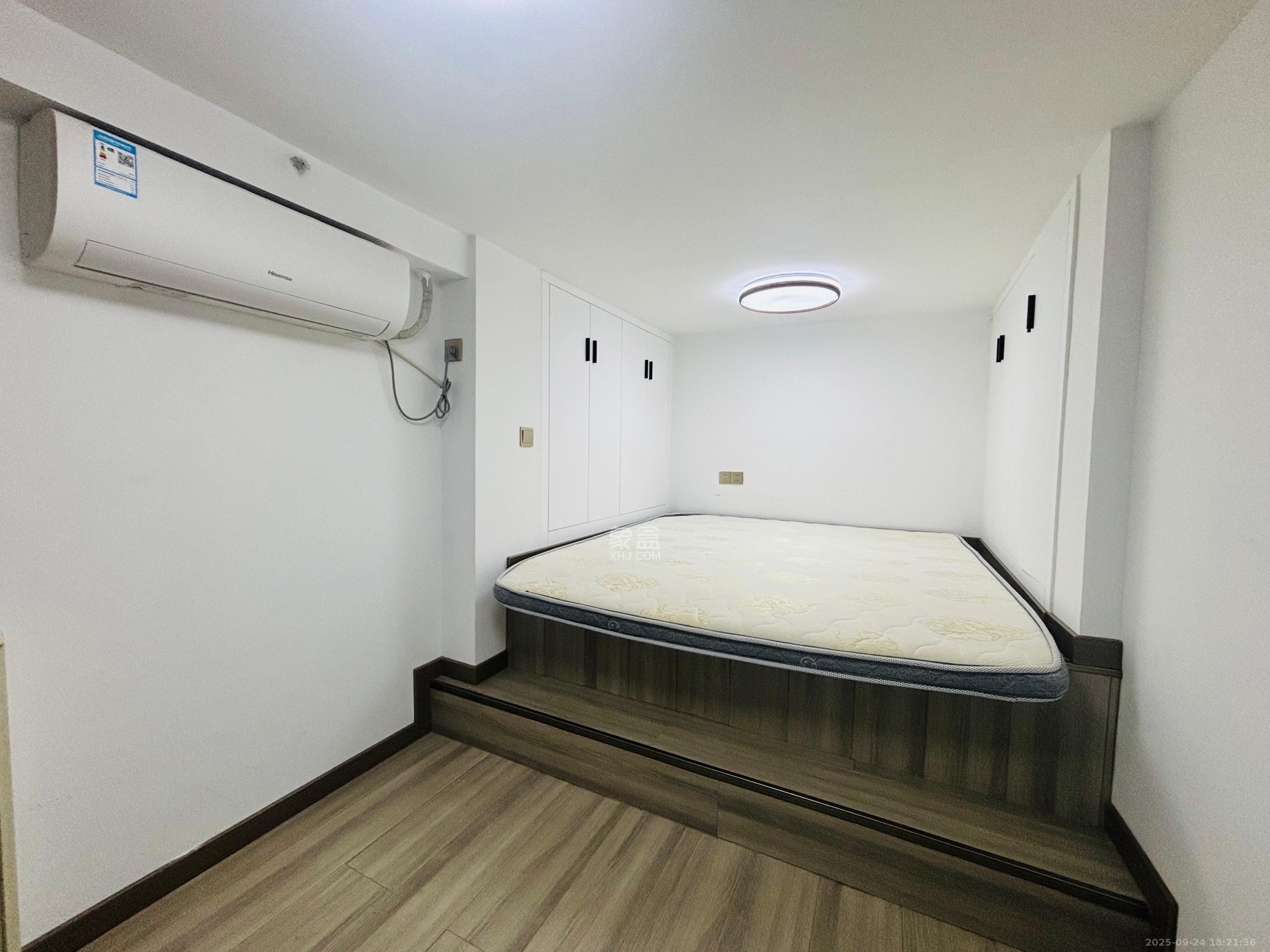 福晟翡翠湾  2室1厅1卫    1800.0元/月室内图