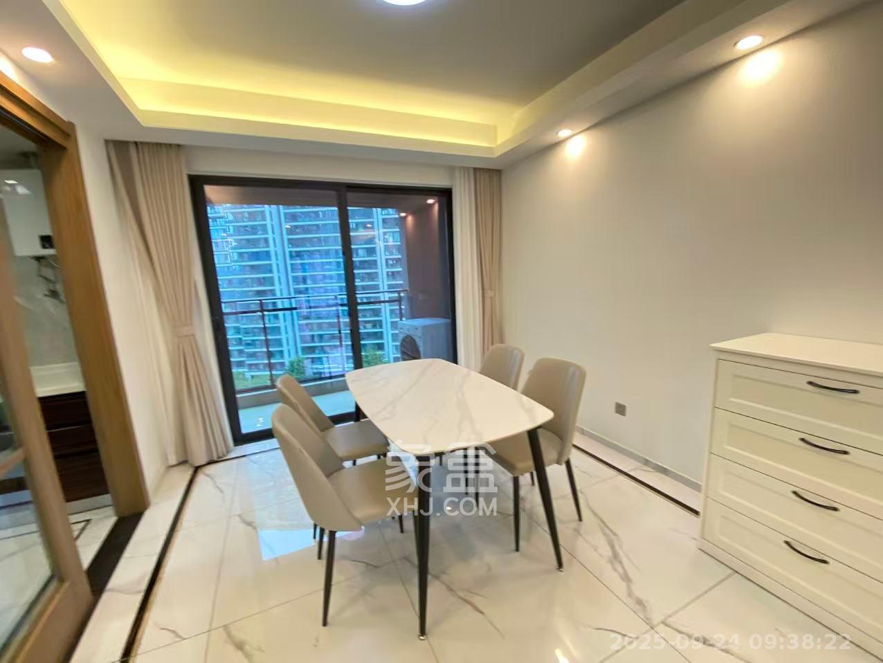 中海阅江府  4室1厅2卫    5300.0元/月 中海阅江府  4室1厅2卫    5300.0元/月室内图