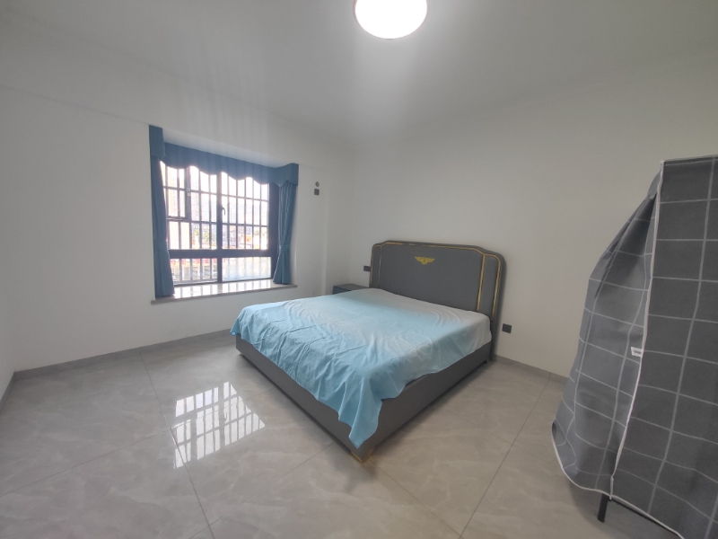 和谐家园(锦和广场) 3室2厅2卫 4300.0元/月 和谐家园(锦和广场) 3室2厅2卫 4300.0元/月室内图