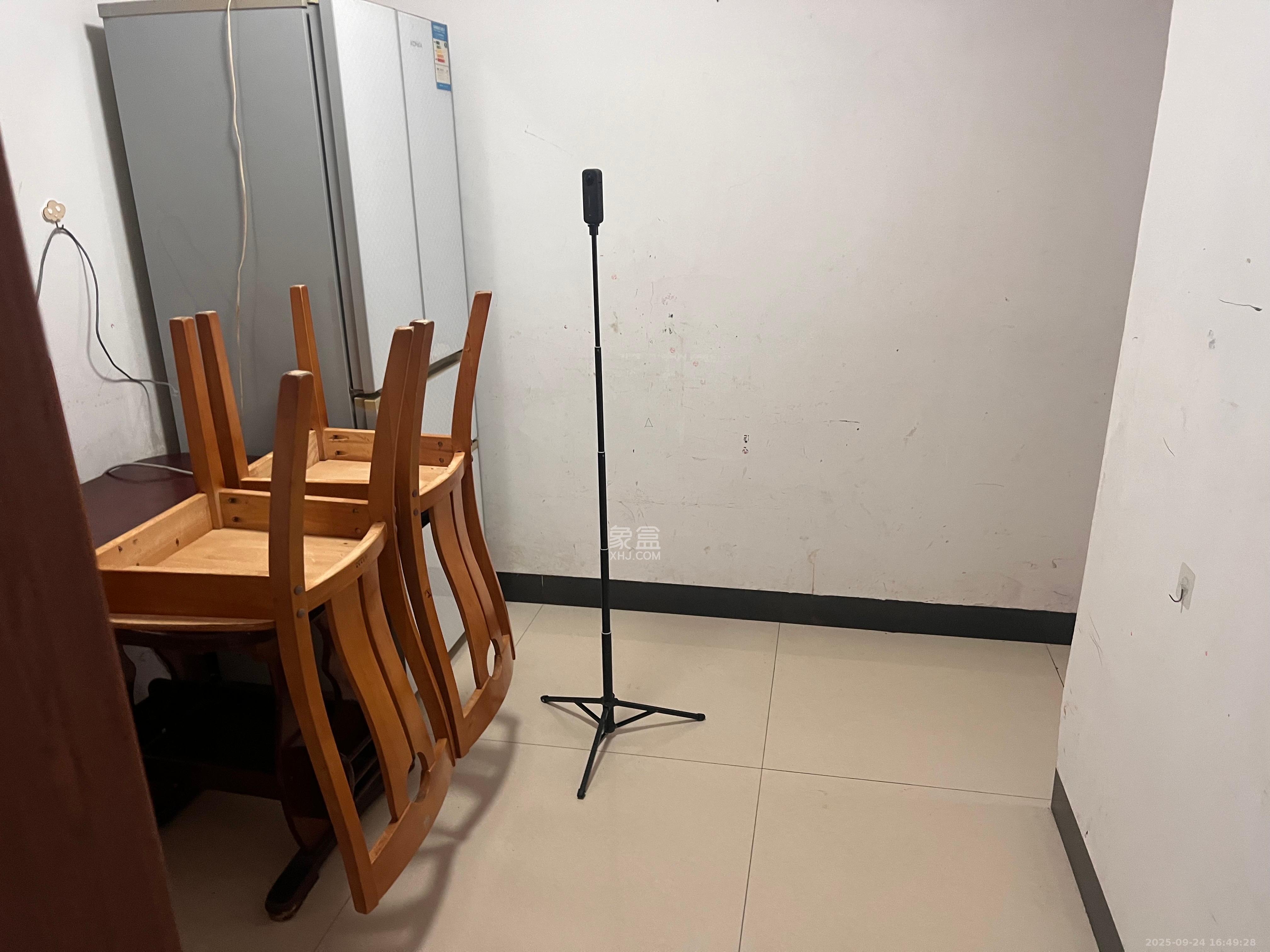 黄泥塘小区 1室1厅1卫 800.0元/月 黄泥塘小区 1室1厅1卫 800.0元/月室内图