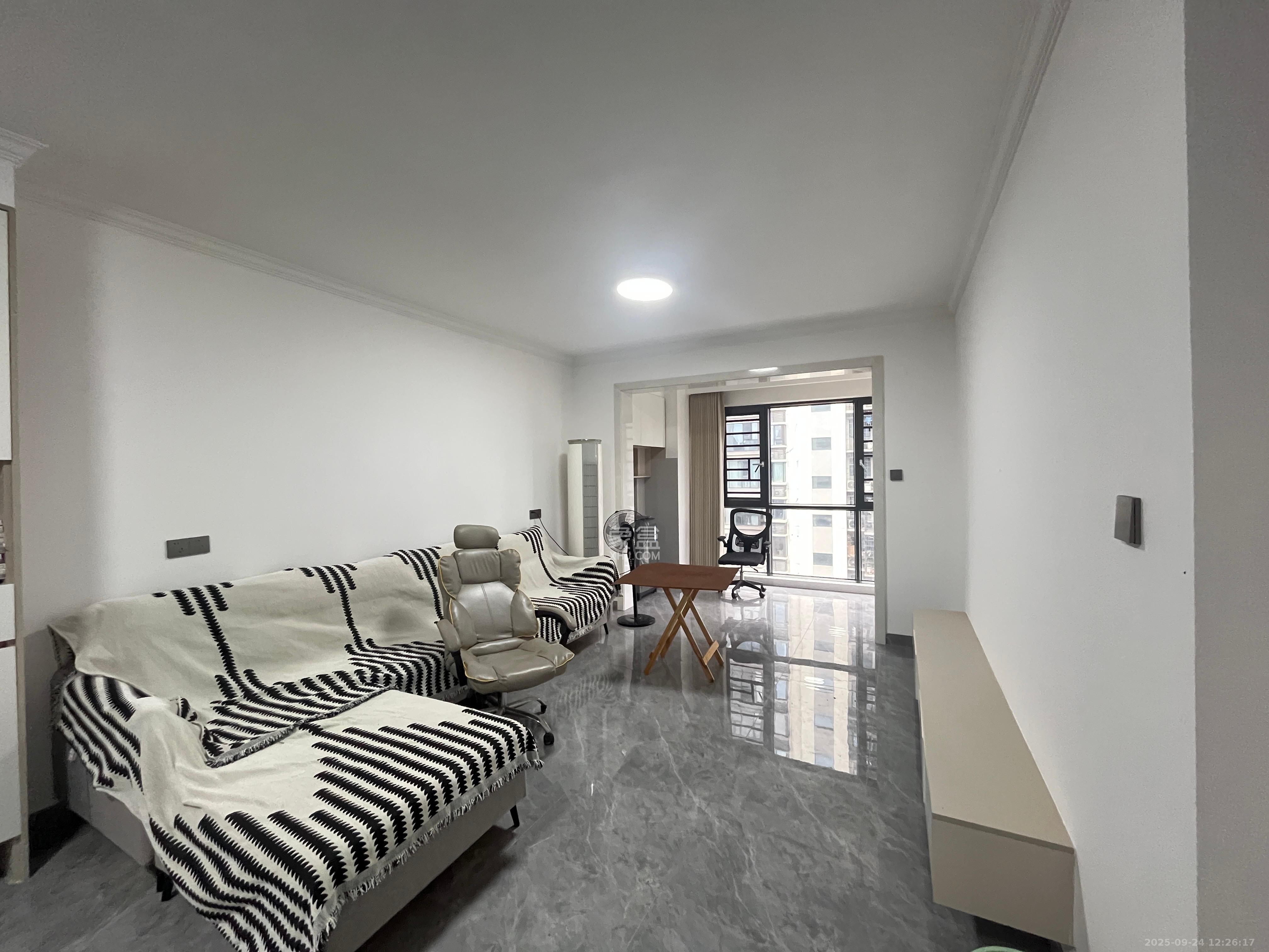 惟智园安置小区 3室2厅1卫 2000.0元/月 惟智园安置小区 3室2厅1卫 2000.0元/月室内图