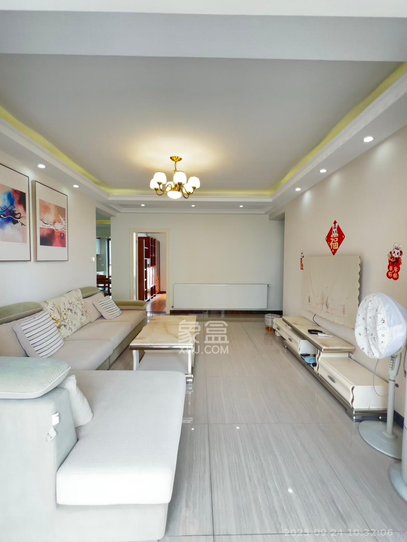 世茂外滩里(世茂铂翠湾三期) 3室2厅2卫 3400.0元/月 世茂外滩里(世茂铂翠湾三期) 3室2厅2卫 3400.0元/月室内图