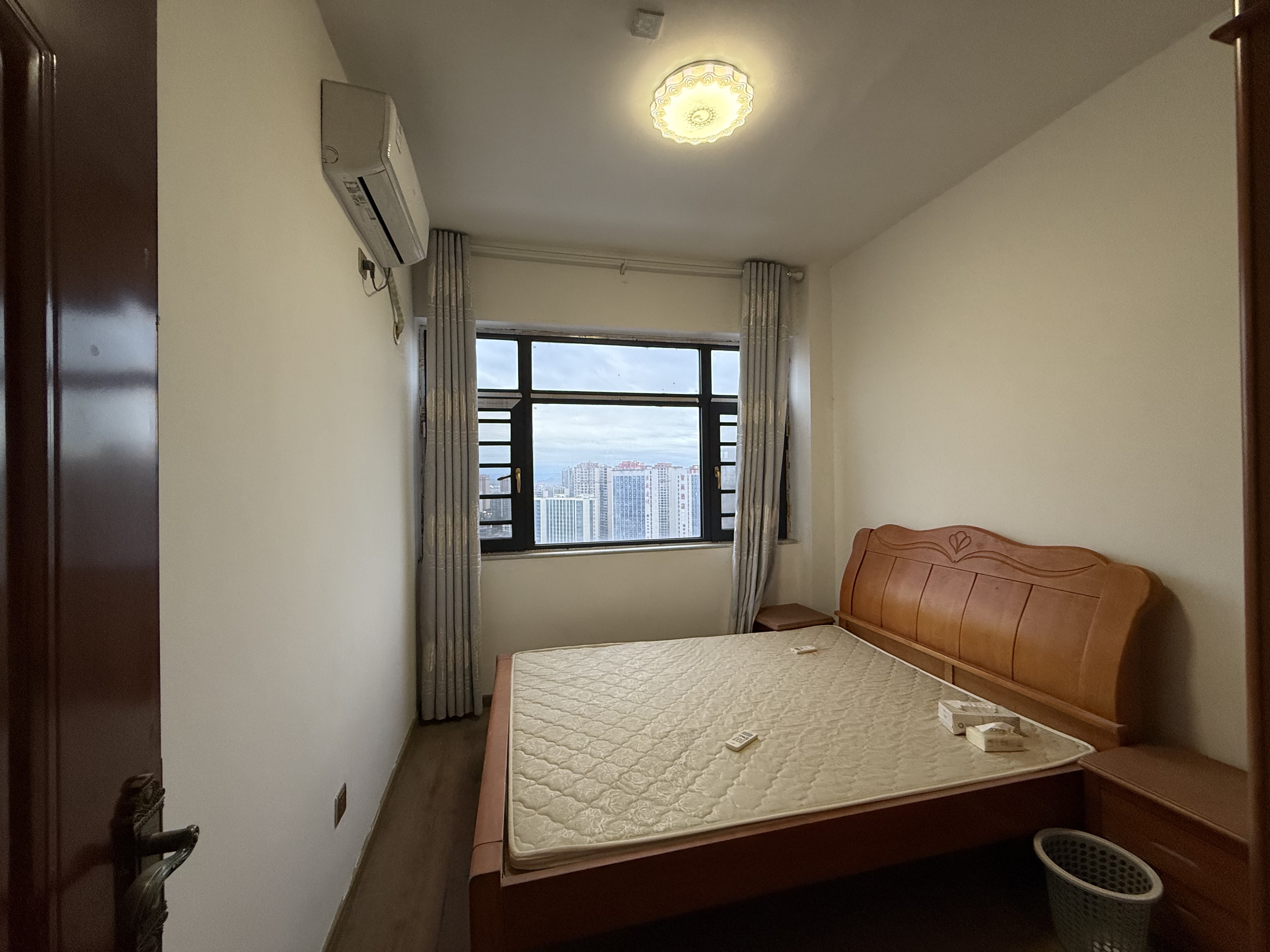 五江碧桂园城市广场 4室2厅2卫 2200.0元/月 五江碧桂园城市广场 4室2厅2卫 2200.0元/月室内图