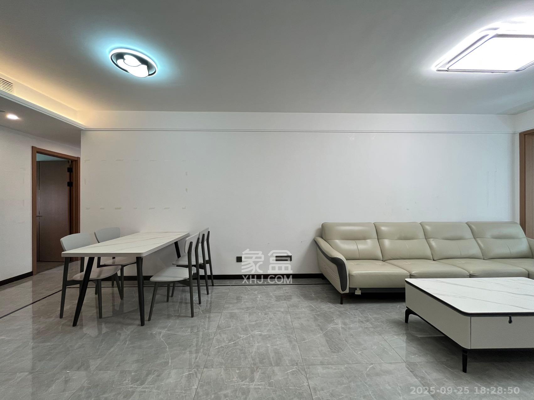 卓越江岸 4室2厅2卫 4800.0元/月 卓越江岸 4室2厅2卫 4800.0元/月室内图