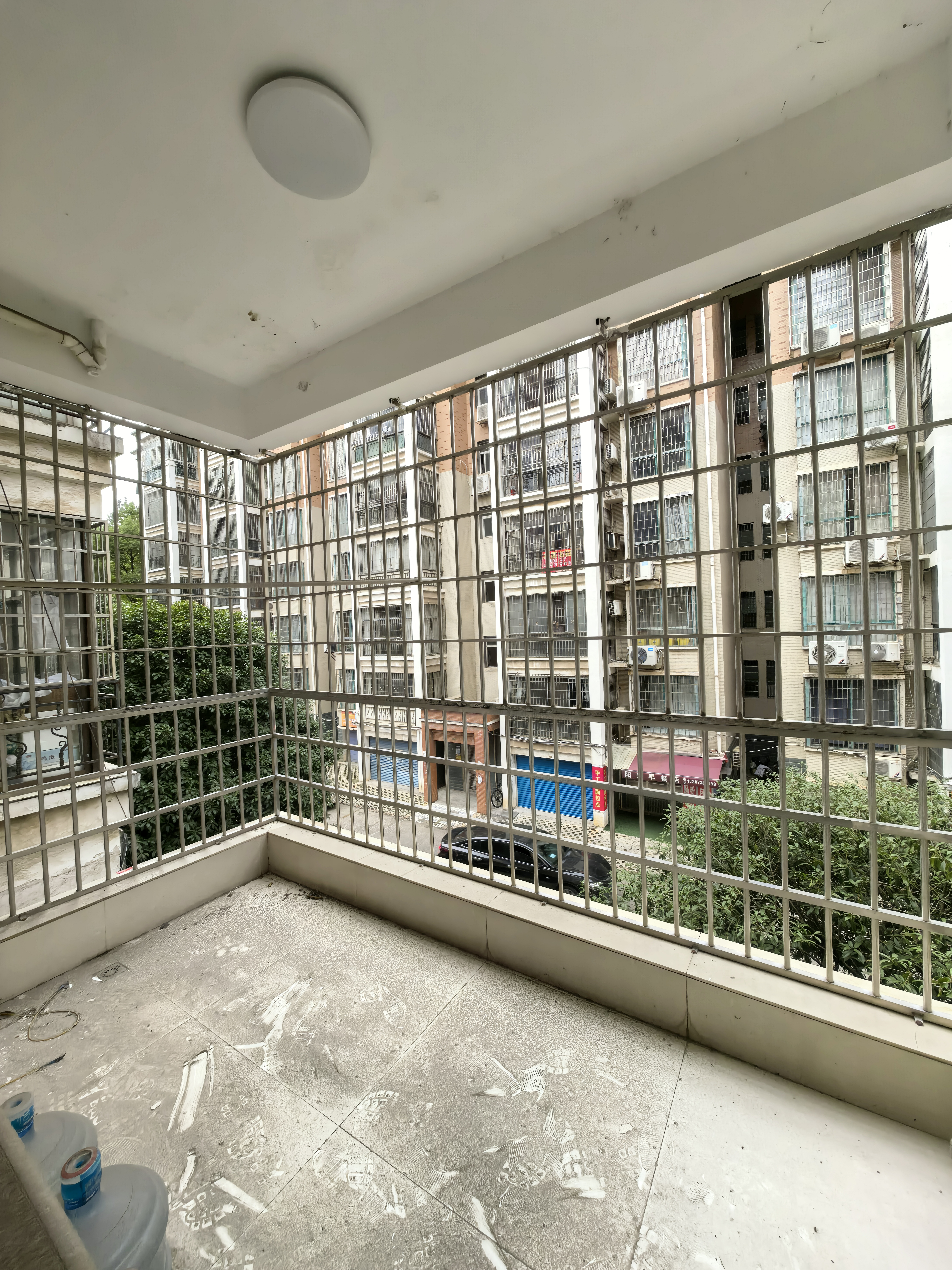 加州阳光小区(吉星阳光) 3室2厅2卫 60.0万 加州阳光小区(吉星阳光) 3室2厅2卫 60.0万客厅