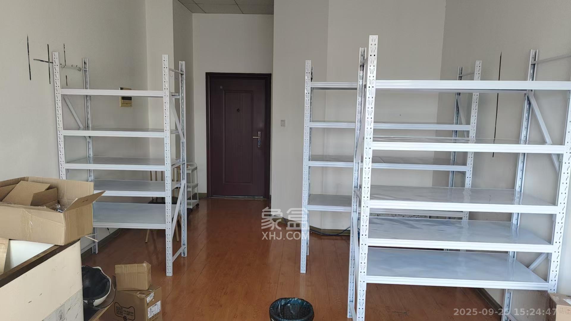 嘉汇公馆 1室1厅1卫 1200.0元/月 嘉汇公馆 1室1厅1卫 1200.0元/月室内图