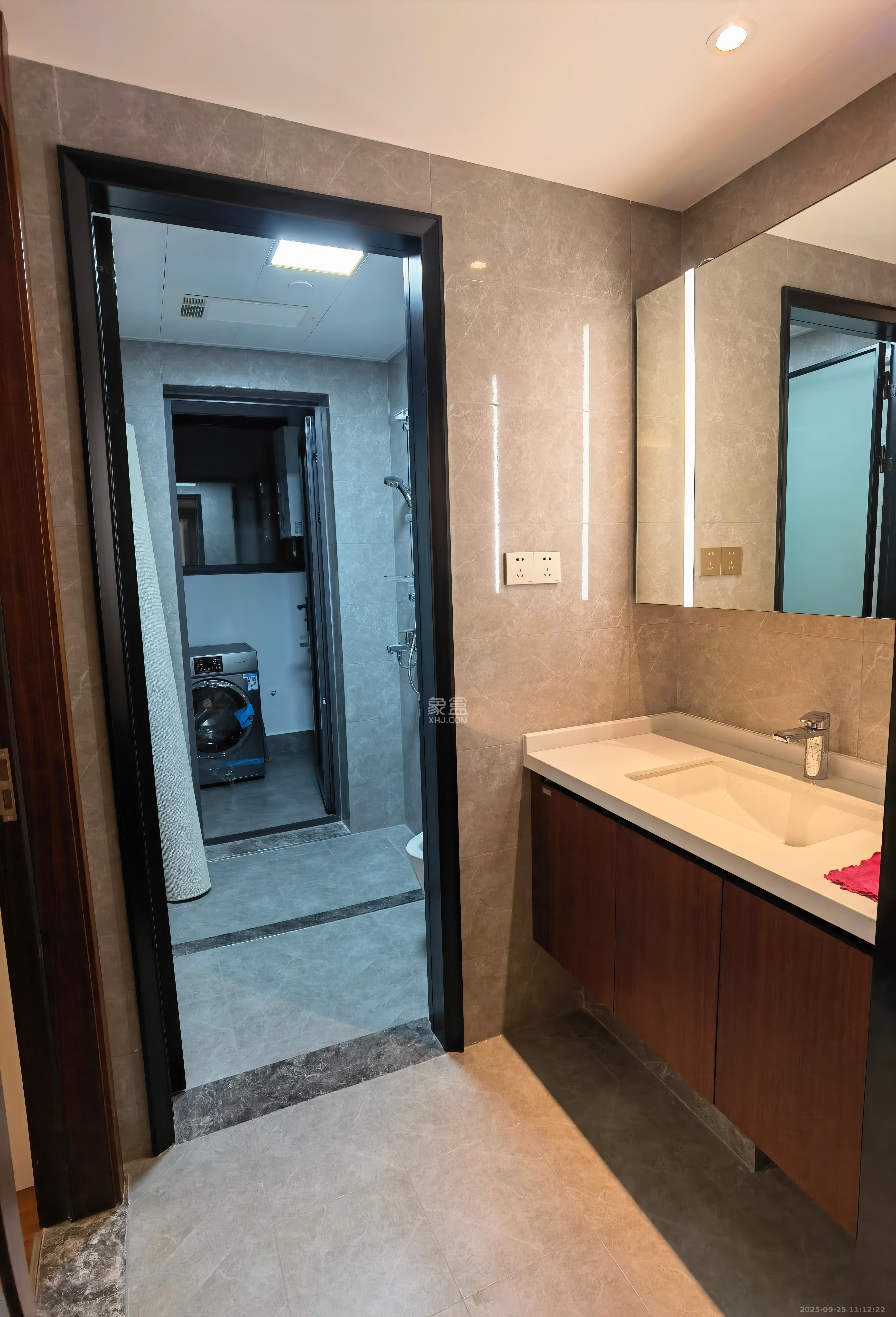 北辰瀚江府  3室2厅2卫    8500.0元/月室内图