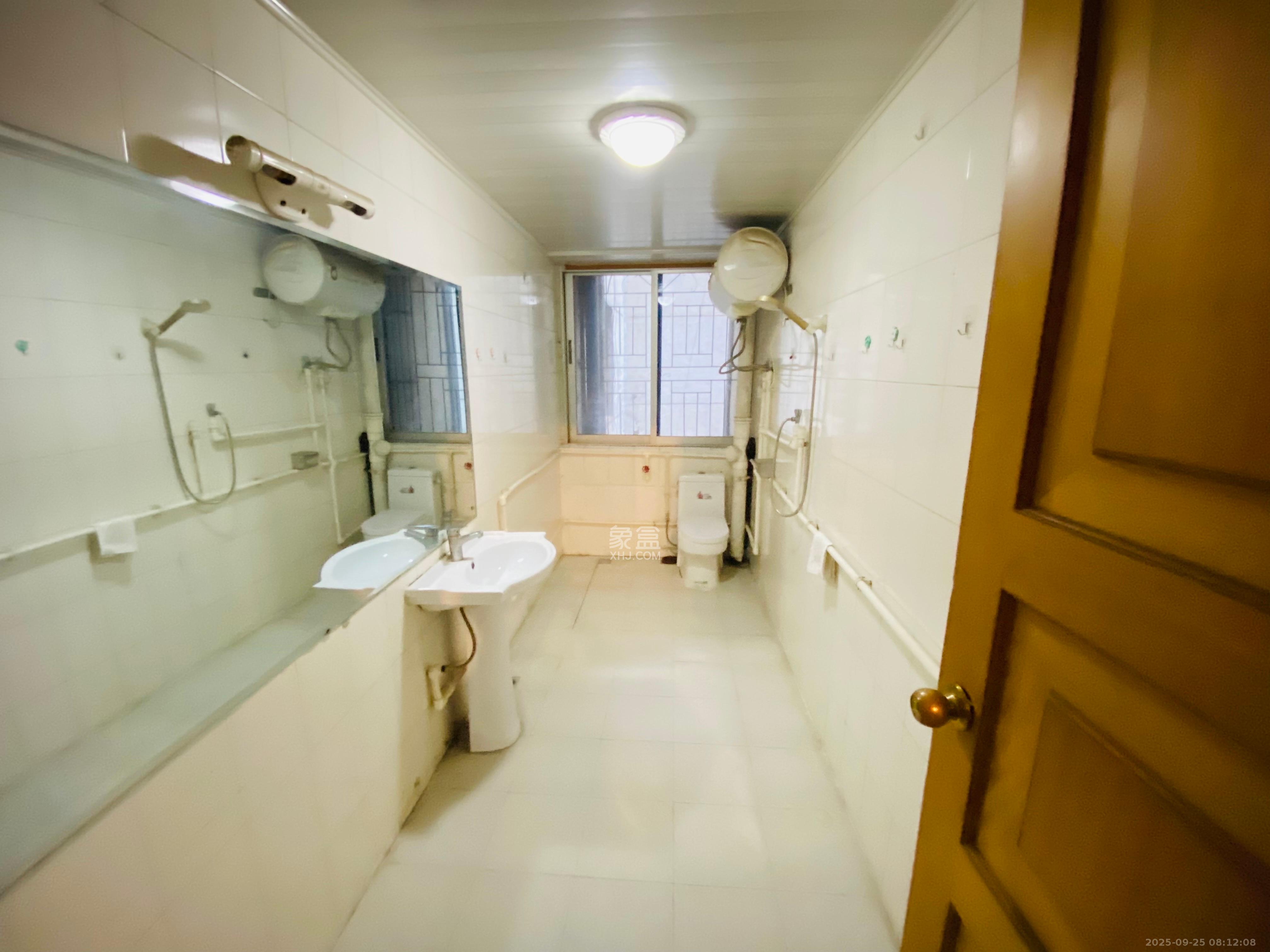 湖南第六工程有限公司机关小区(六公司机关大院) 3室1厅1卫 2800.0元/月 湖南第六工程有限公司机关小区(六公司机关大院) 3室1厅1卫 2800.0元/月室内图