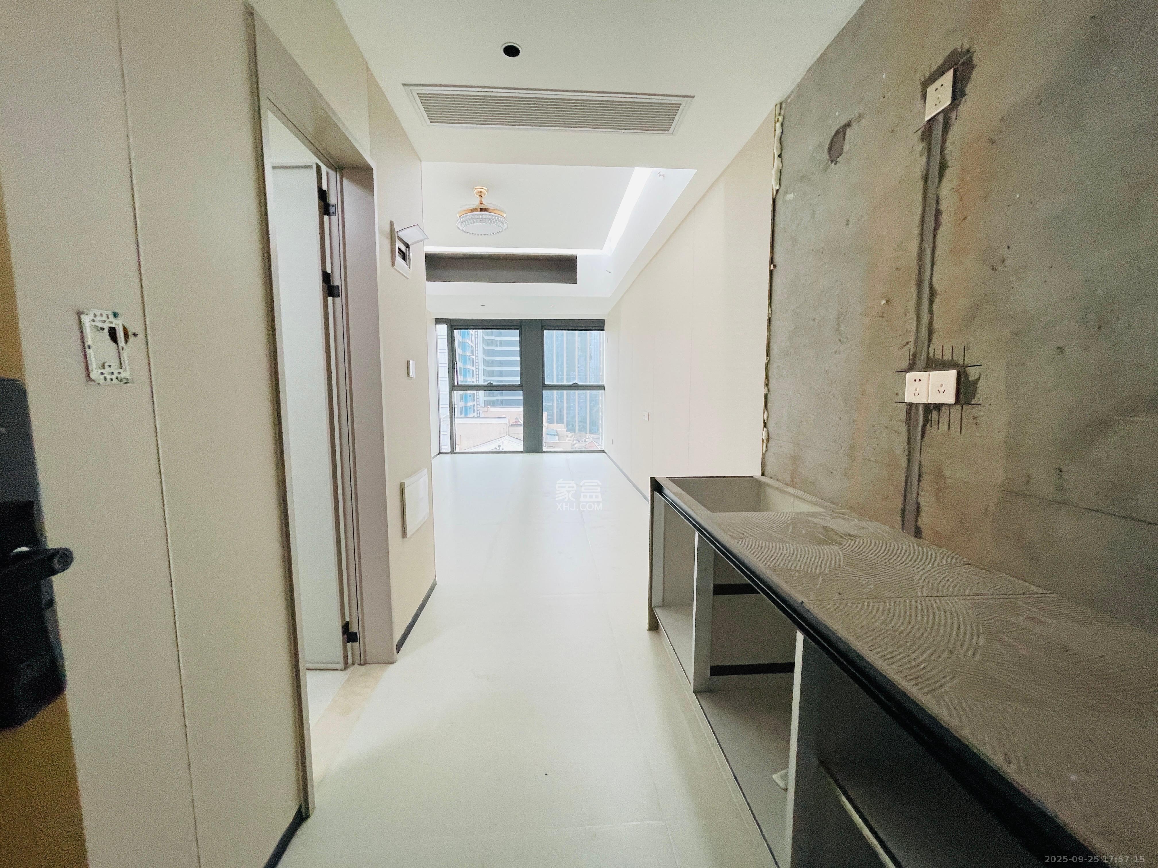 恒大珺悦府 1室1厅1卫 2200.0元/月 恒大珺悦府 1室1厅1卫 2200.0元/月室内图