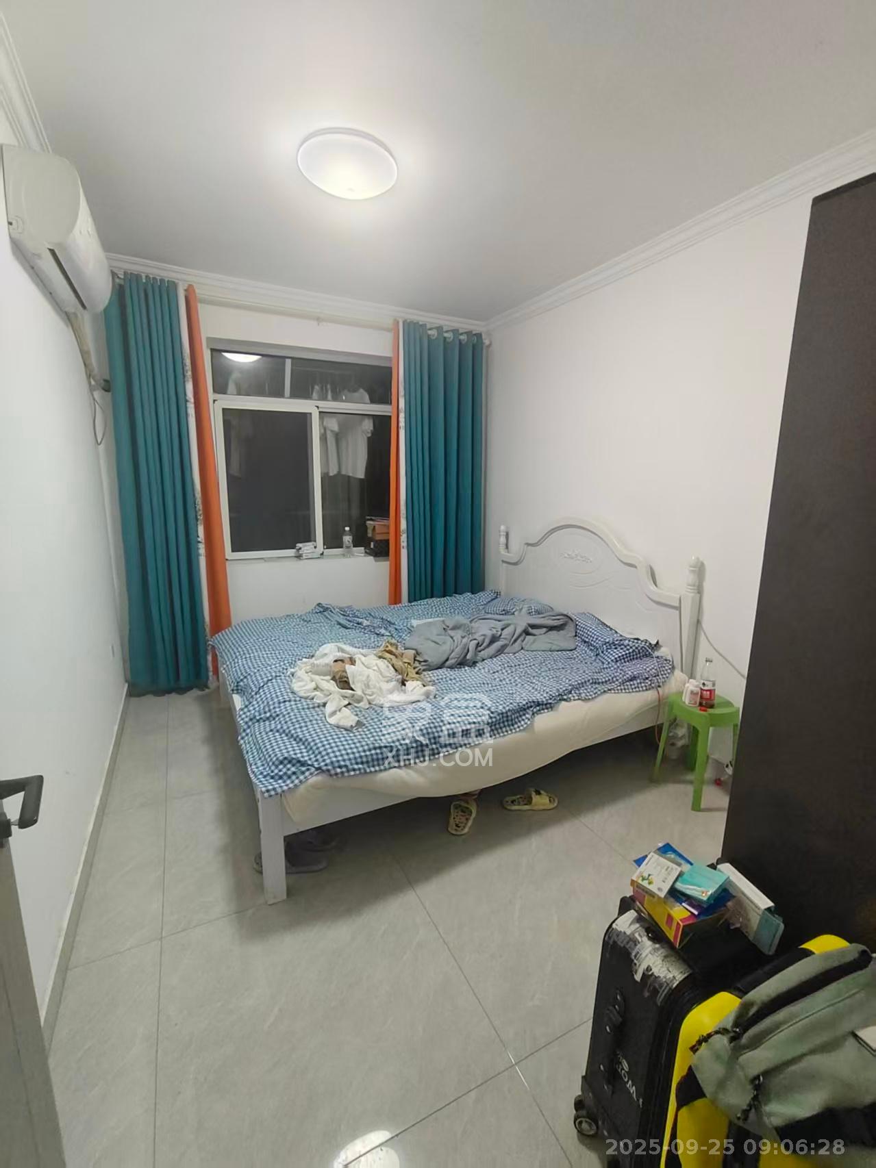 桐荫里社区 3室2厅1卫 2400.0元/月 桐荫里社区 3室2厅1卫 2400.0元/月室内图