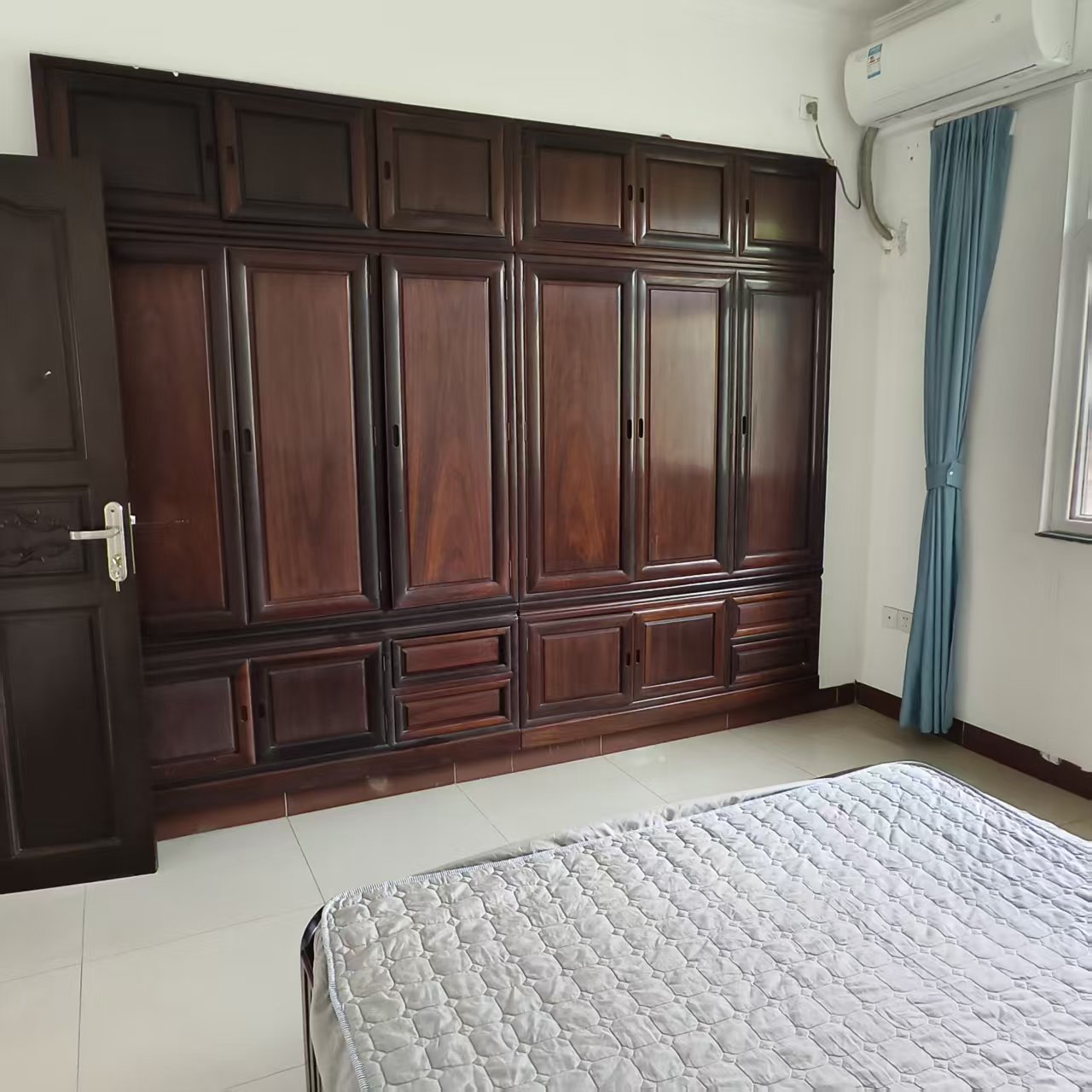 南航部队宿舍（南航小区）  3室2厅1卫    2400.0元/月室内图