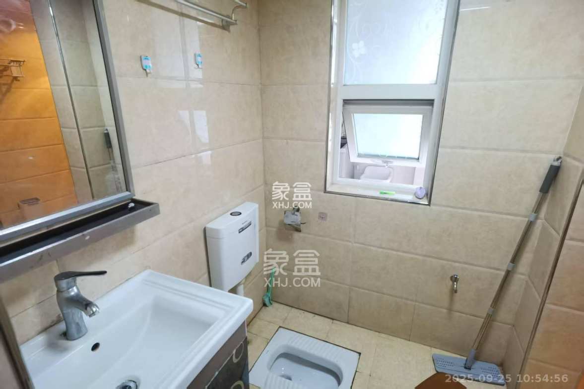 森林公园壹号(森林雅苑) 3室2厅1卫 2100.0元/月 森林公园壹号(森林雅苑) 3室2厅1卫 2100.0元/月室内图