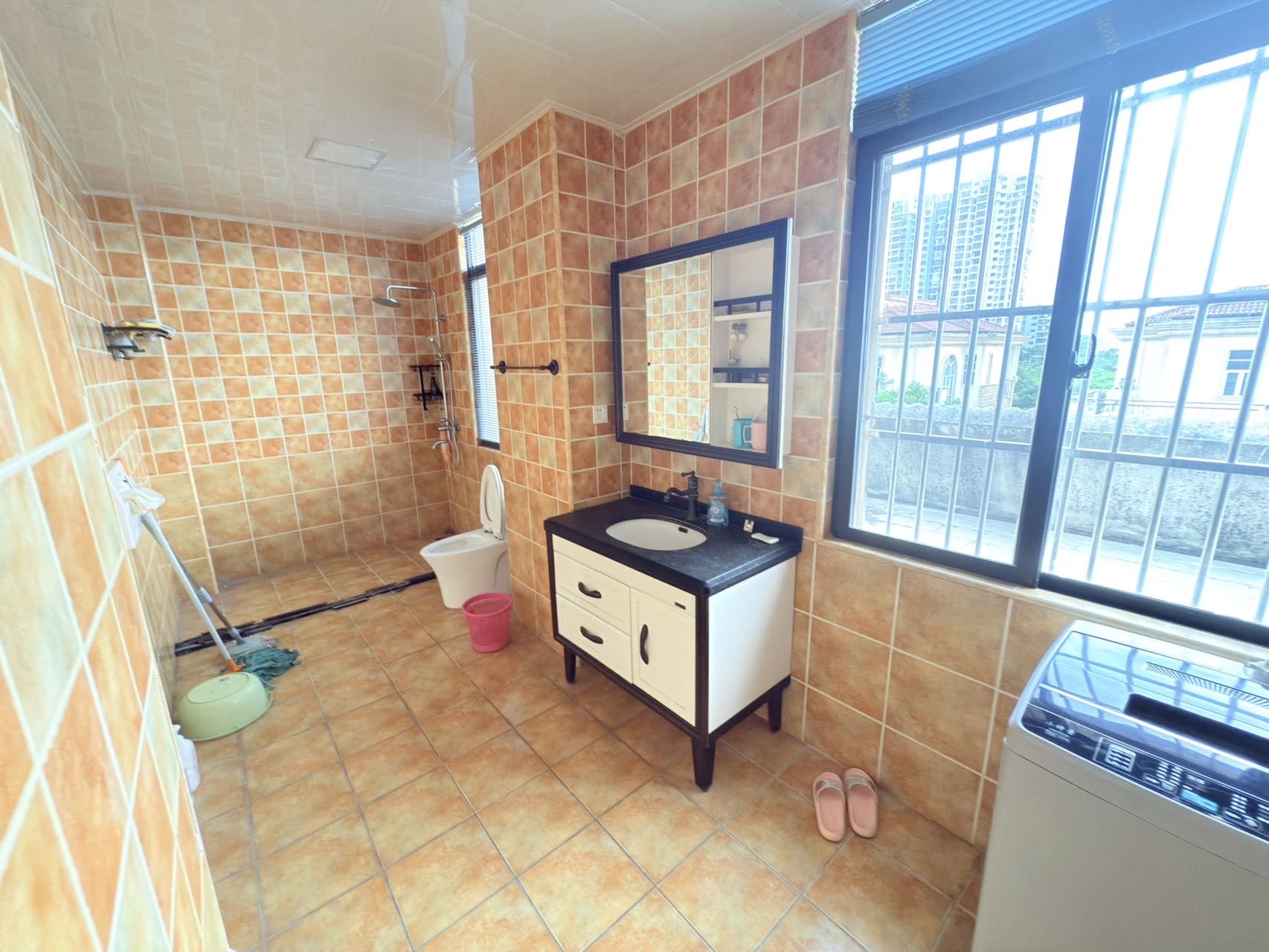 丹玺流泉 8室3厅3卫 12000.0元/月 丹玺流泉 8室3厅3卫 12000.0元/月室内图