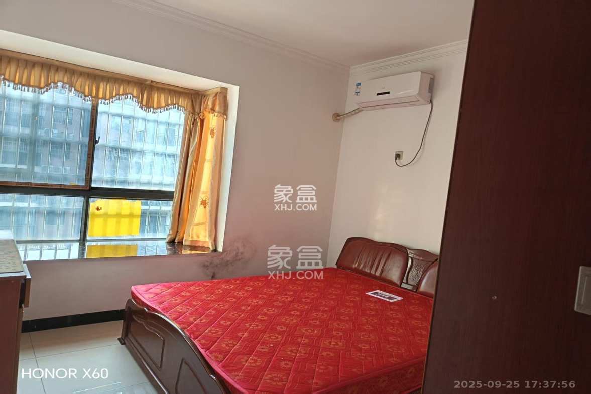 山水新城 2室1厅1卫 1600.00元/月 山水新城 2室1厅1卫 1600.00元/月室内图