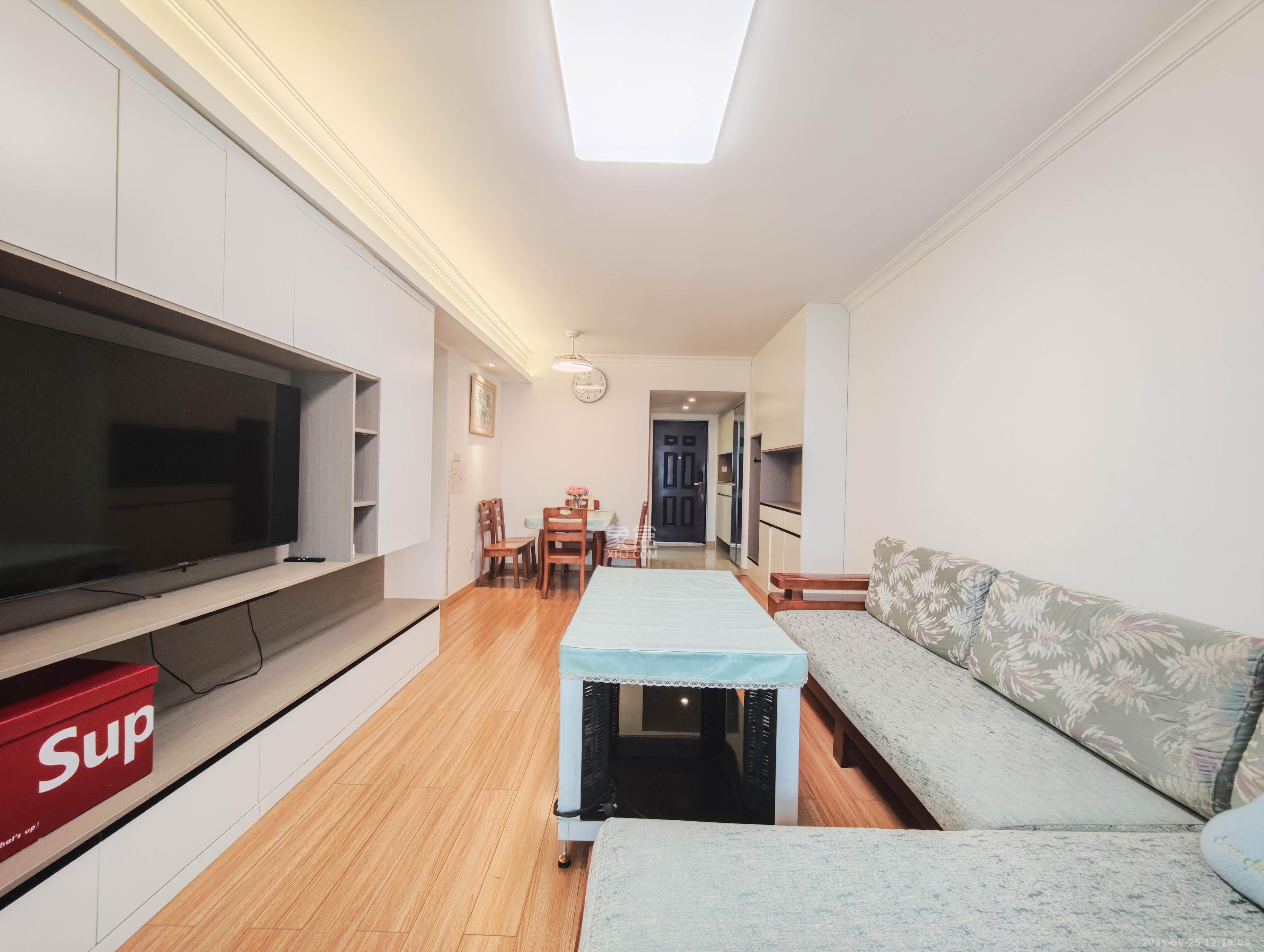 万科魅力之城  3室2厅2卫    95.0万其他