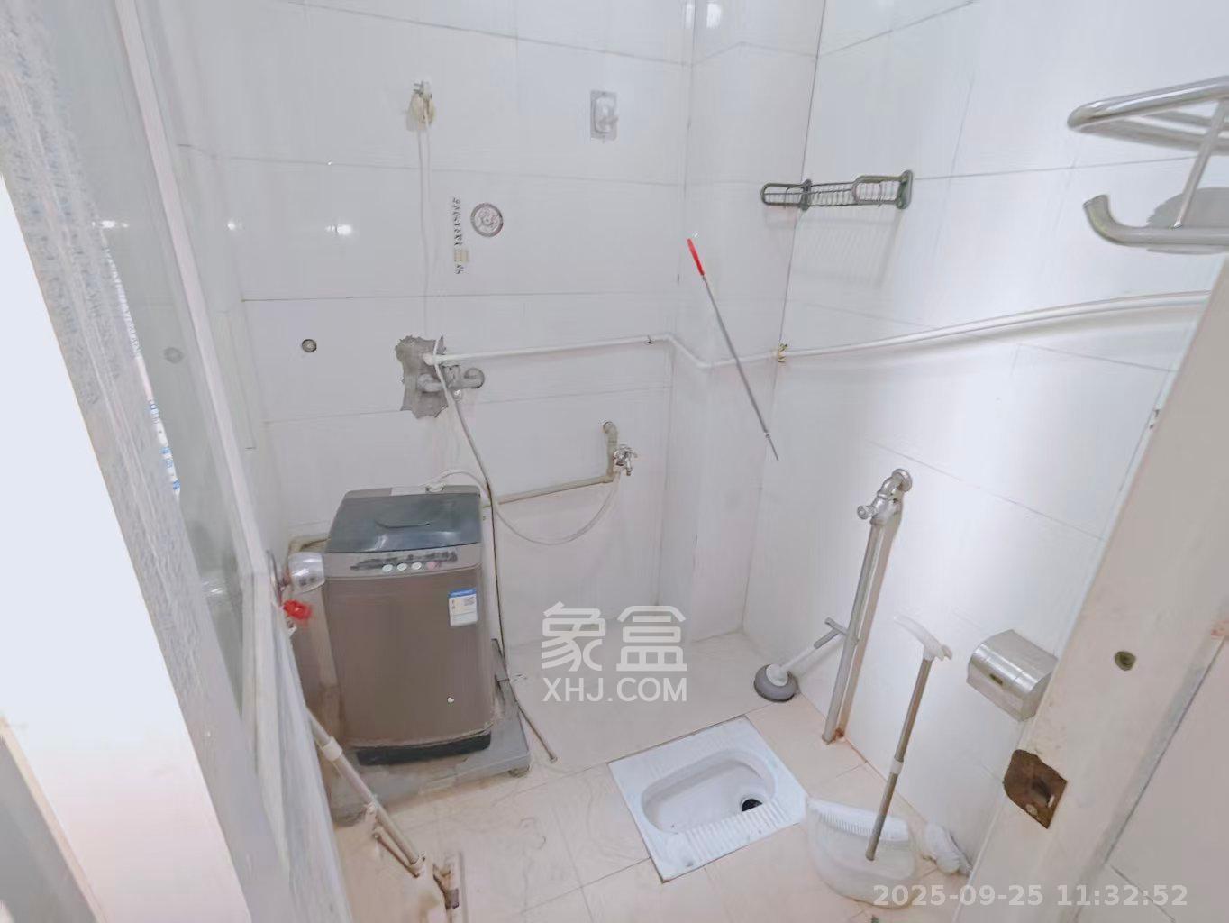 欣胜园 3室2厅1卫 1500.0元/月 欣胜园 3室2厅1卫 1500.0元/月室内图