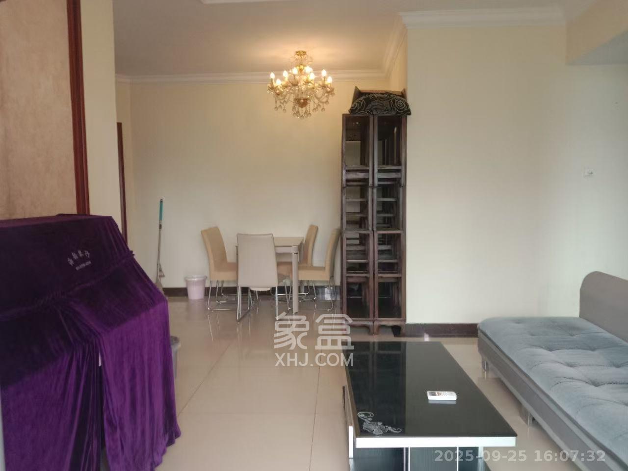 恒大雅苑  2室1厅1卫    2300.0元/月室内图