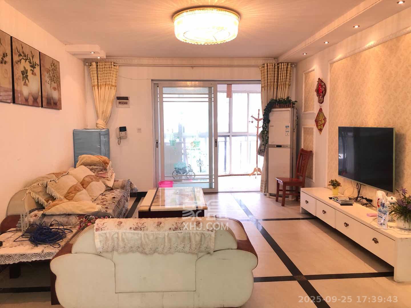 红树湾 3室2厅1卫 1900.0元/月 红树湾 3室2厅1卫 1900.0元/月室内图