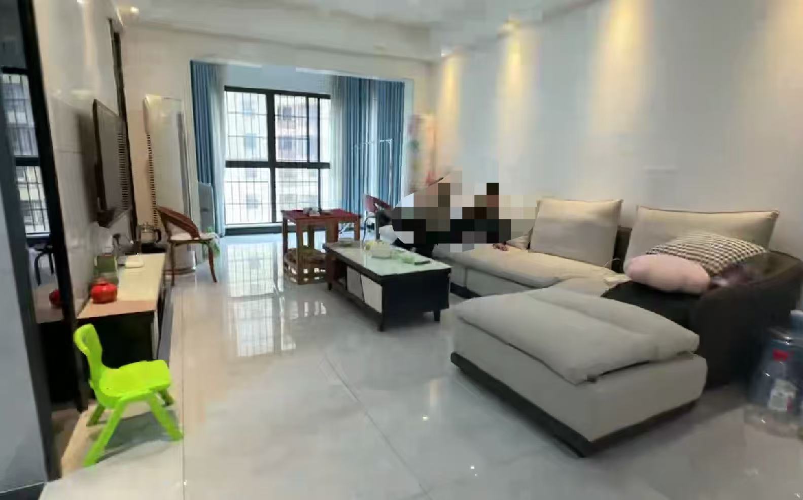 荷塘观邸 4室2厅2卫 67.5万 荷塘观邸 4室2厅2卫 67.5万室内图