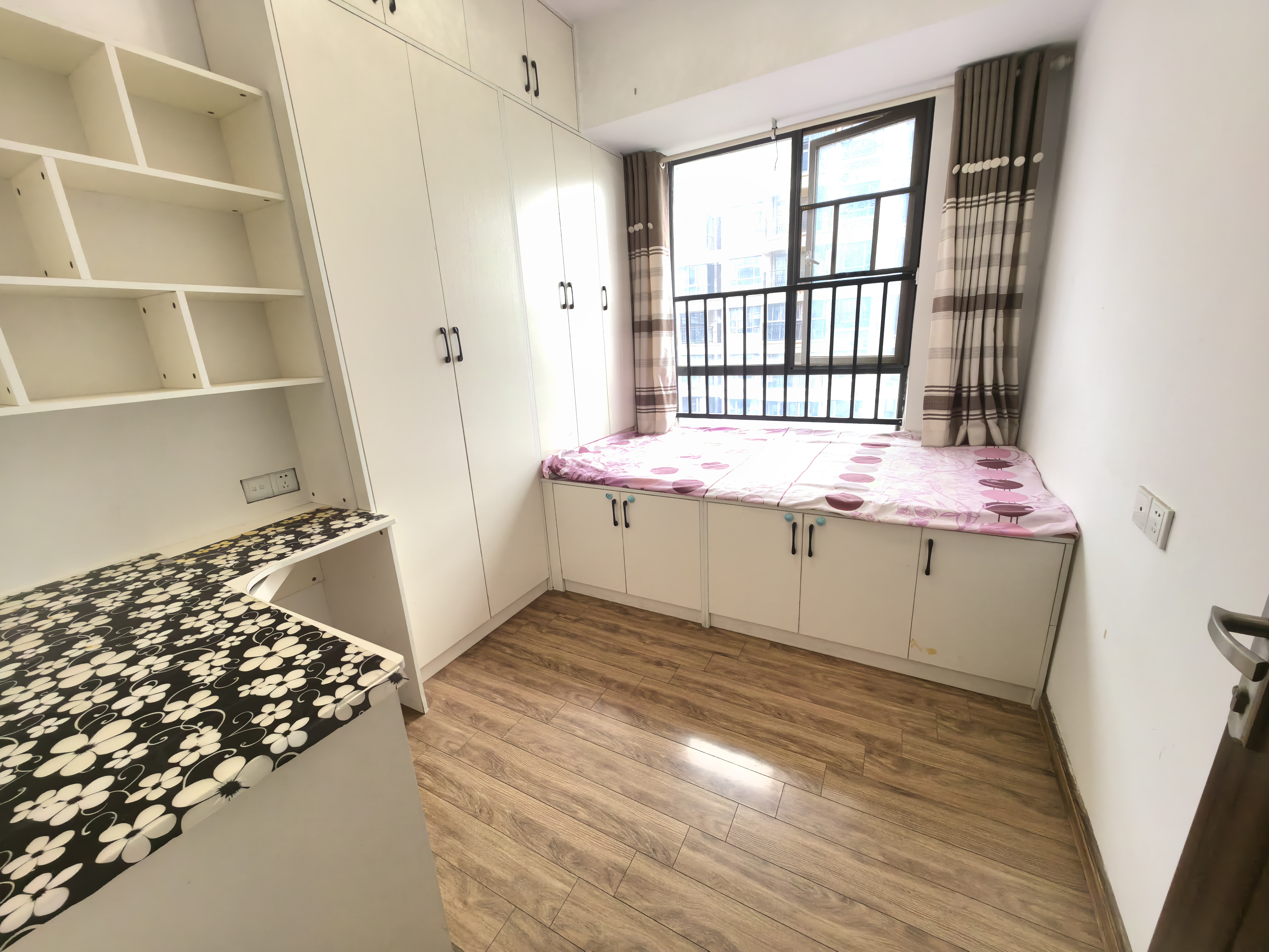 碧桂园 3室2厅2卫 40.0万 碧桂园 3室2厅2卫 40.0万室内图