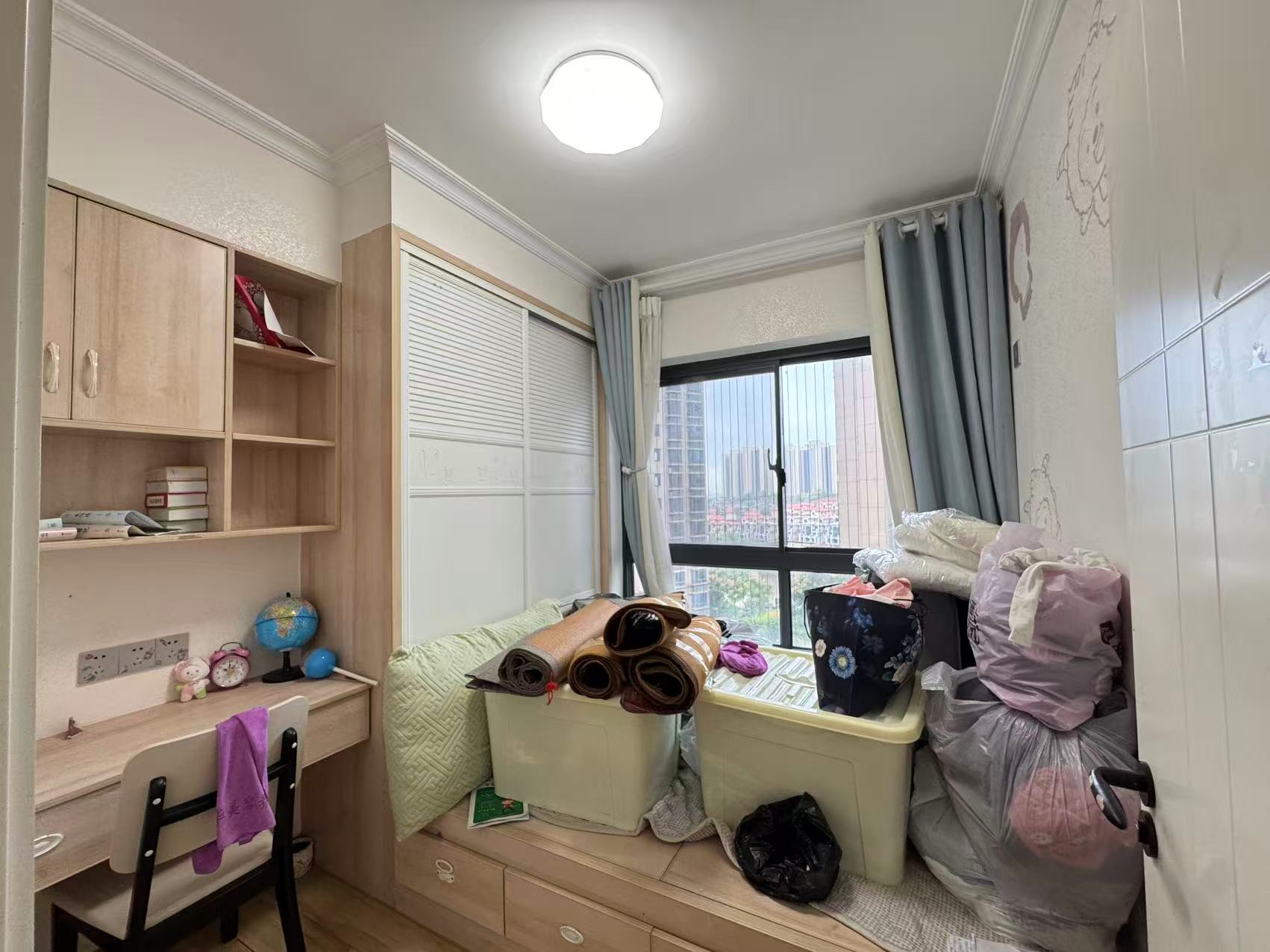 城市公园  3室2厅1卫    38.0万室内图