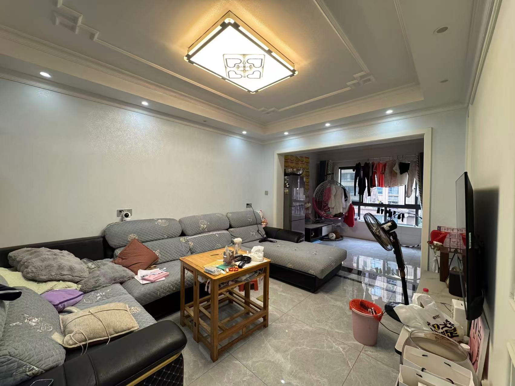 城市公园  3室2厅1卫    38.0万室内图