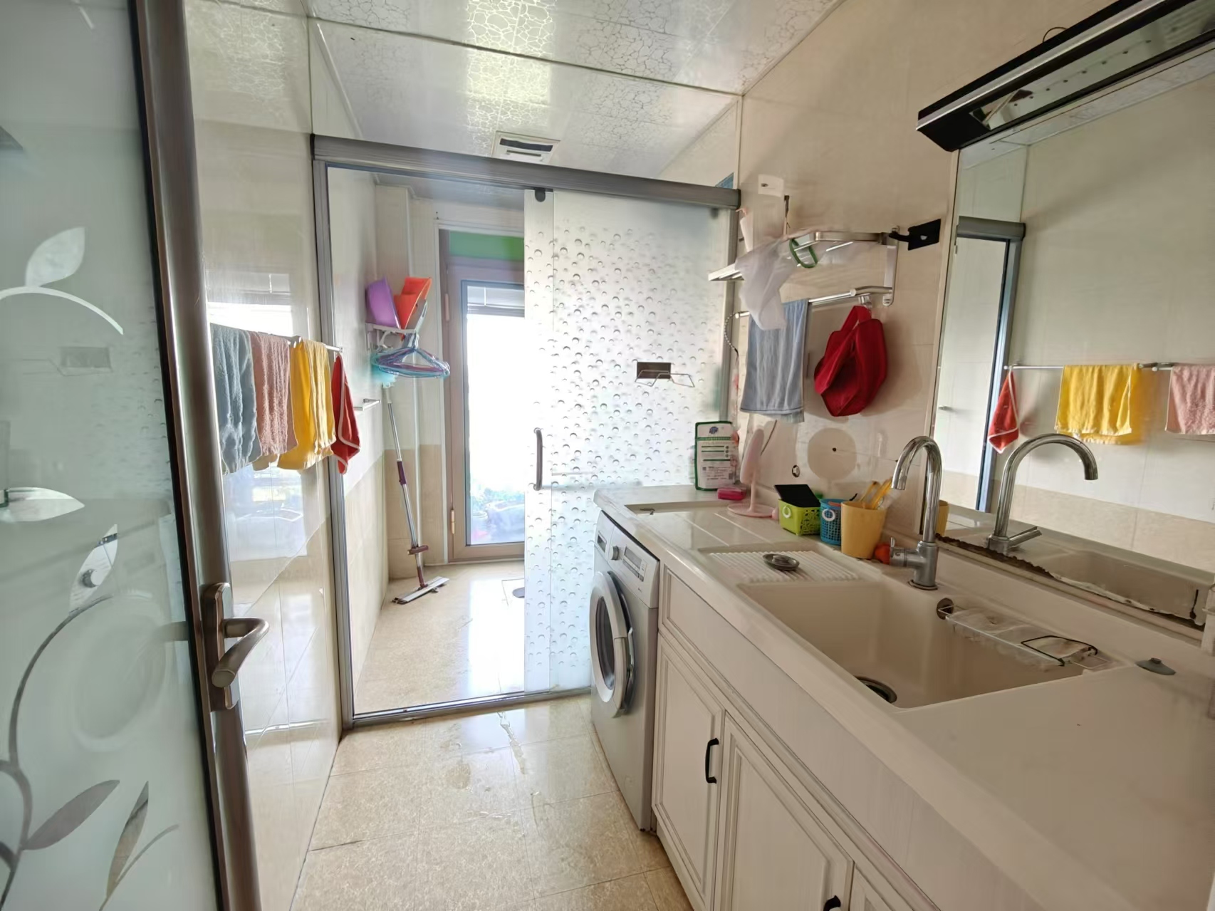 山河锦园  3室2厅1卫    42.8万室内图